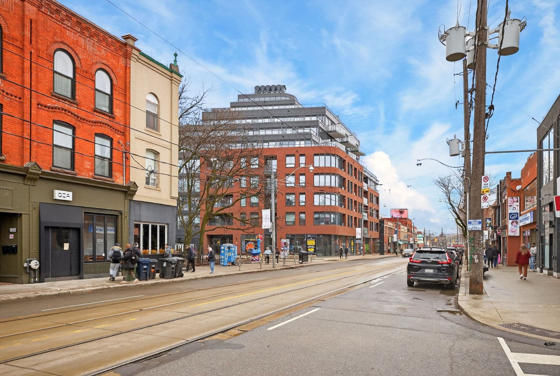 5 Lakeview Avenue 222, Toronto C01, ON M6J 0H3