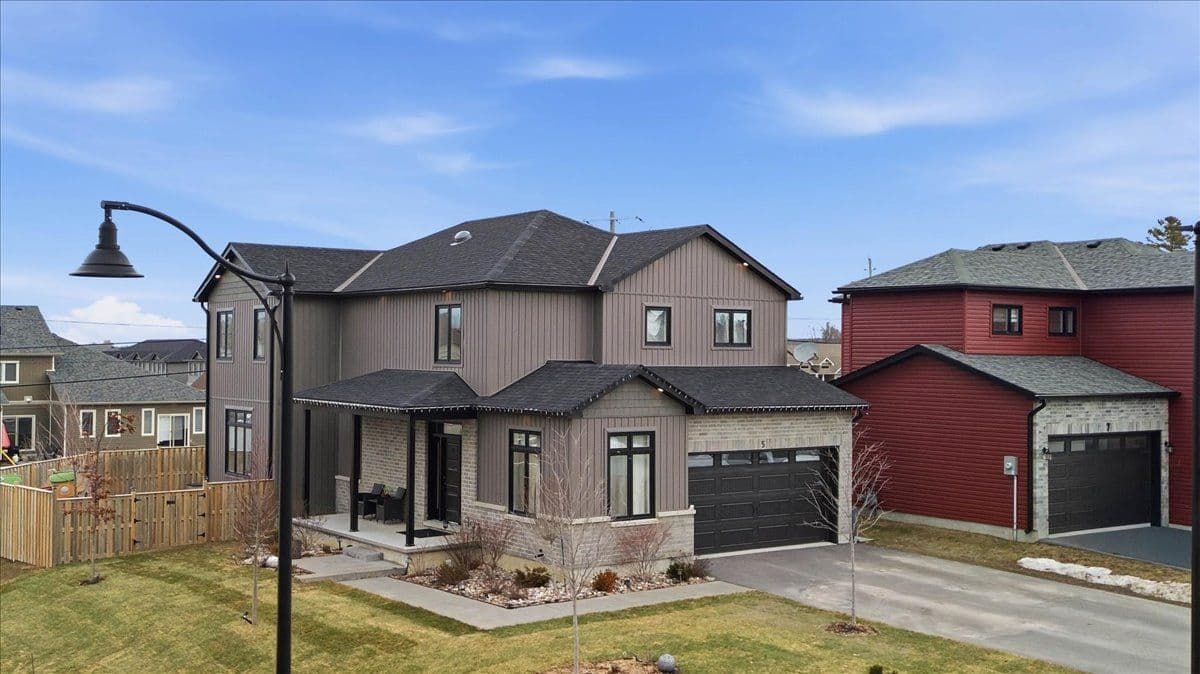 5 Allen Street, Prince Edward County, ON K0K 2T0