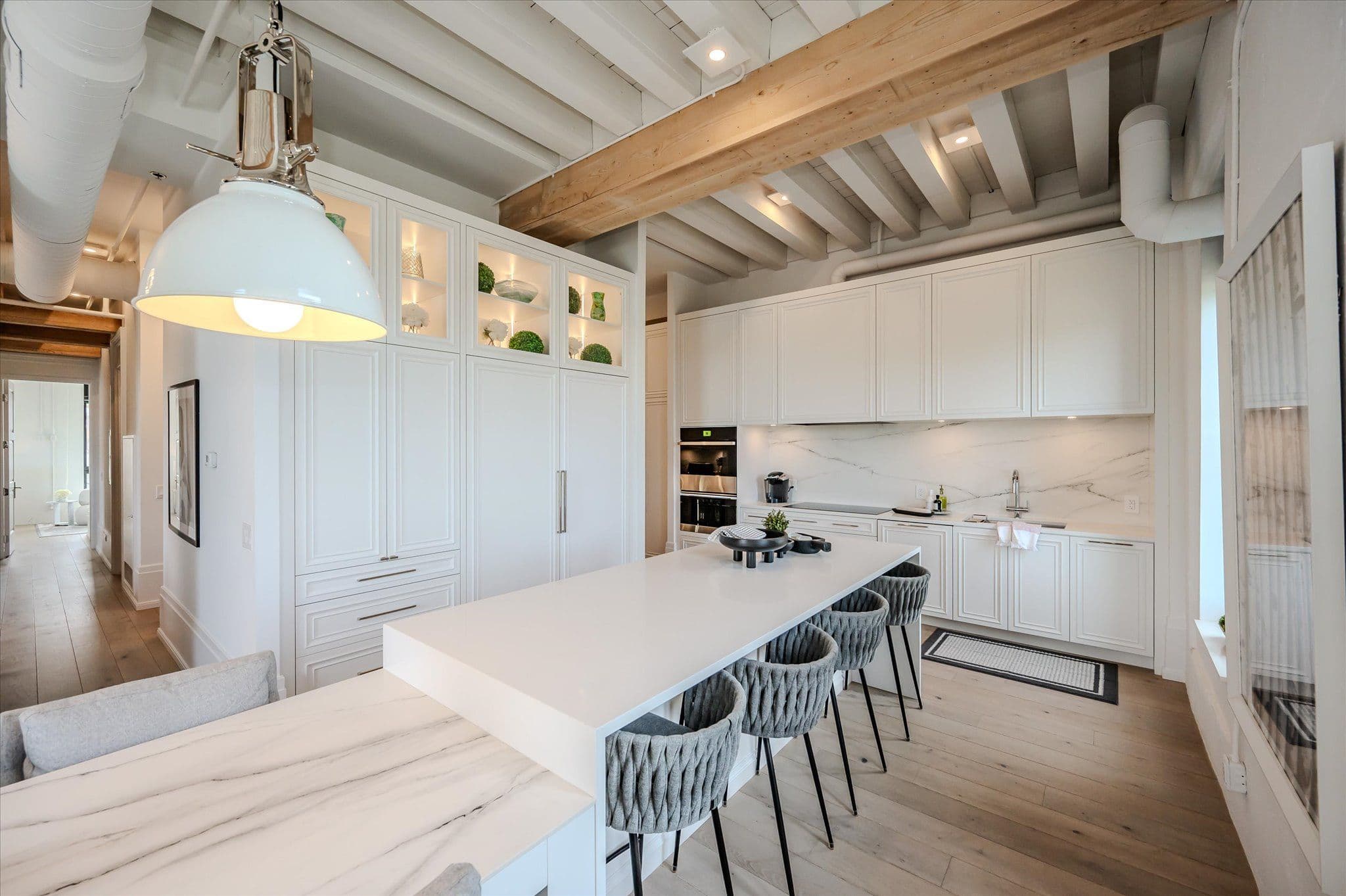 19 GUELPH Avenue 308, Cambridge, ON N3C 1A2