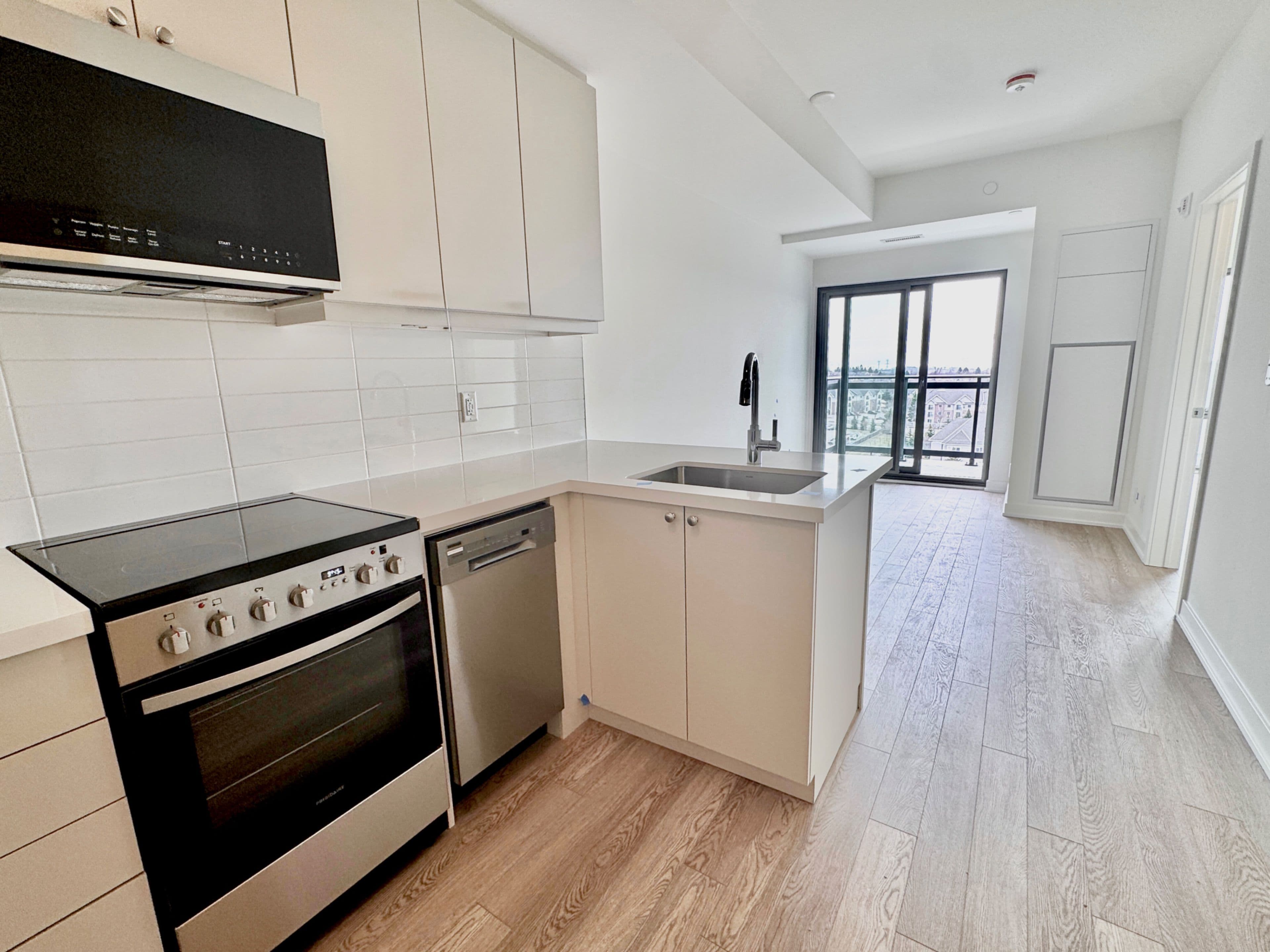 51 - 805 Clarington Boulevard, Clarington, ON L1C 0H6