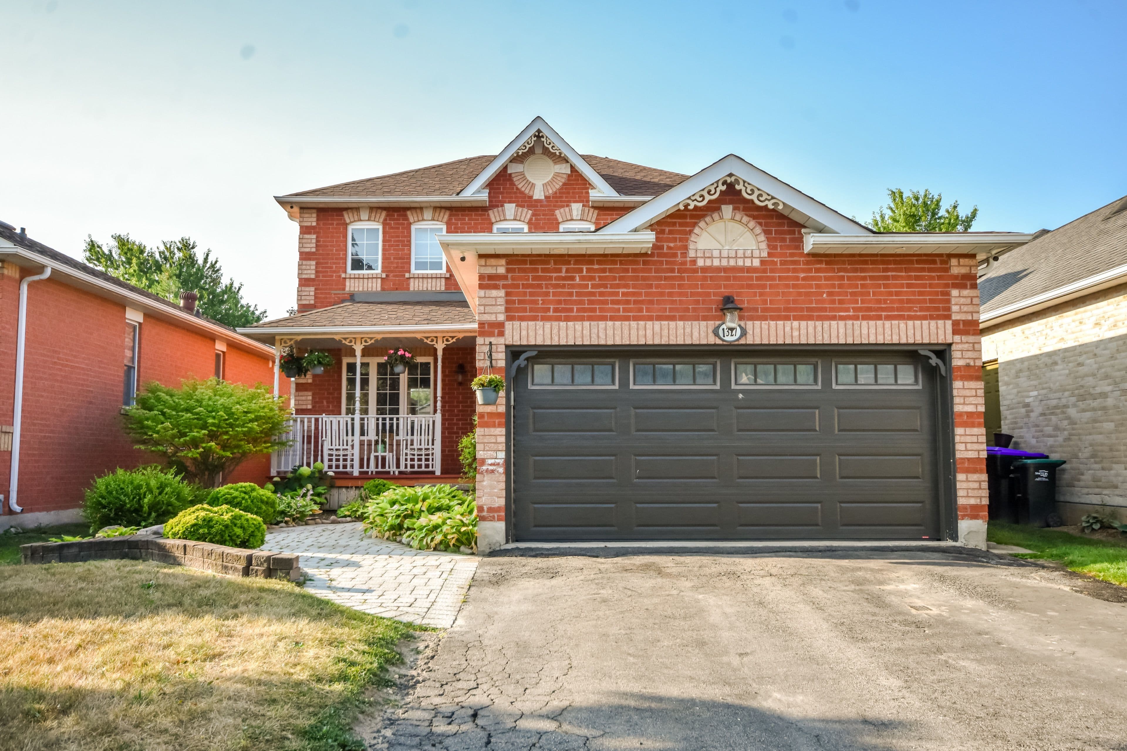 1327 Vincent Crescent, Innisfil, ON L9S 1Z8