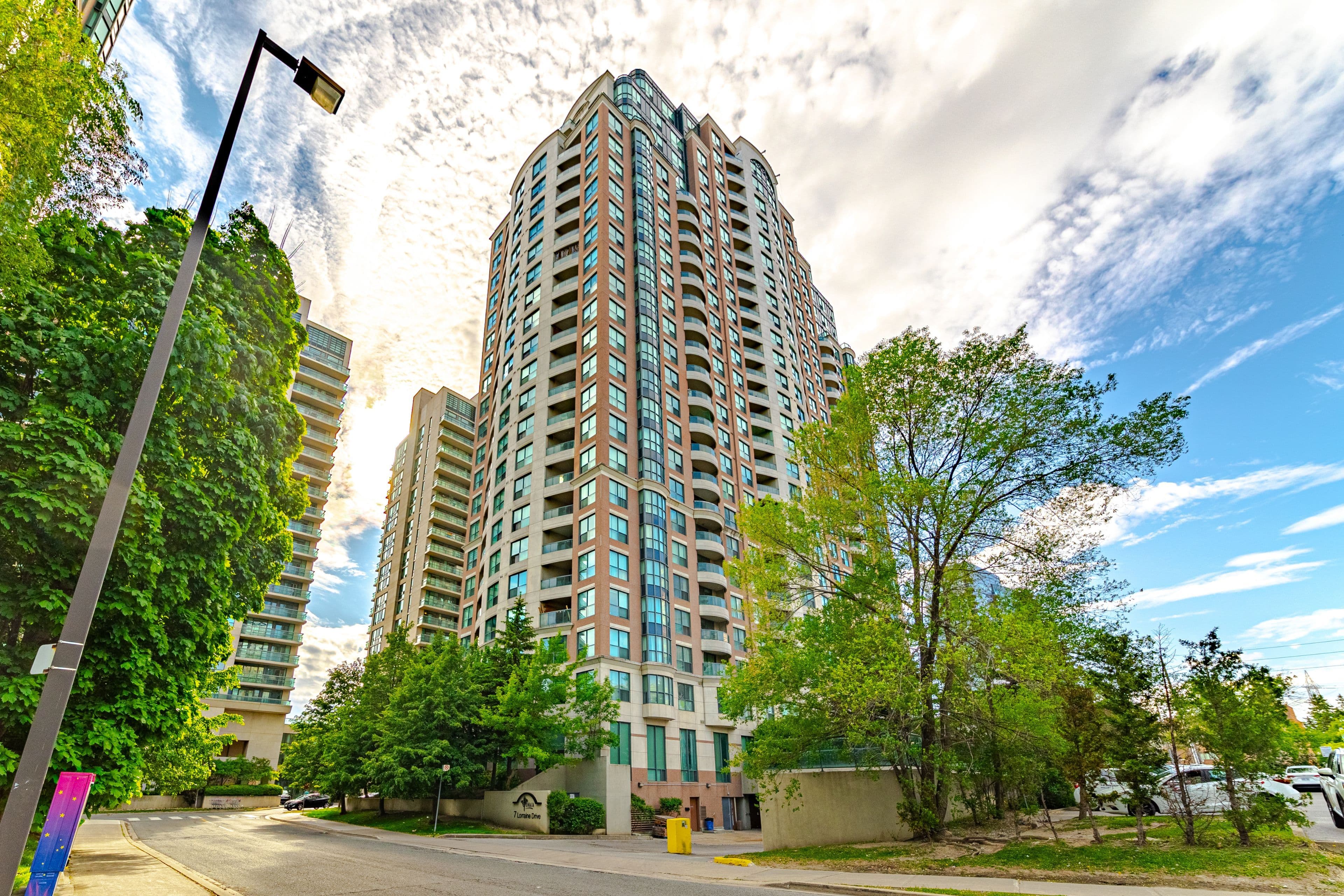 7 Lorraine Drive LRG 7, Toronto C07, ON M2N 7H3