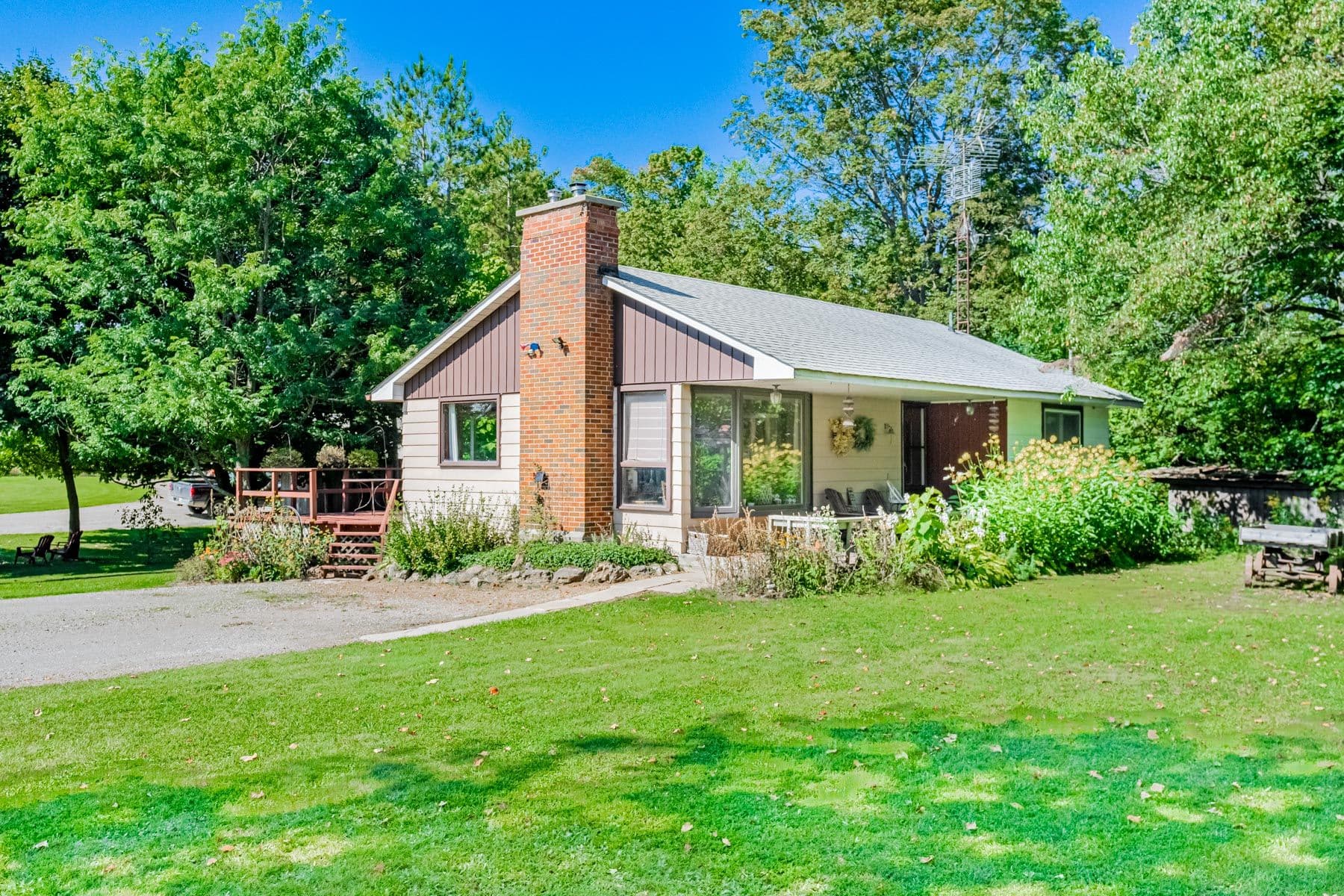 13958 Trafalgar Road, Halton Hills, ON L7G 4S4