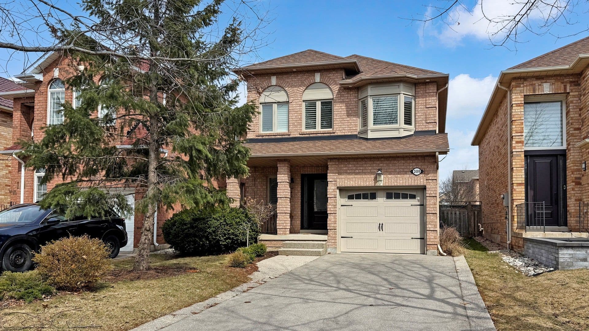 2499 Logan Avenue, Oakville, ON L6H 6S1