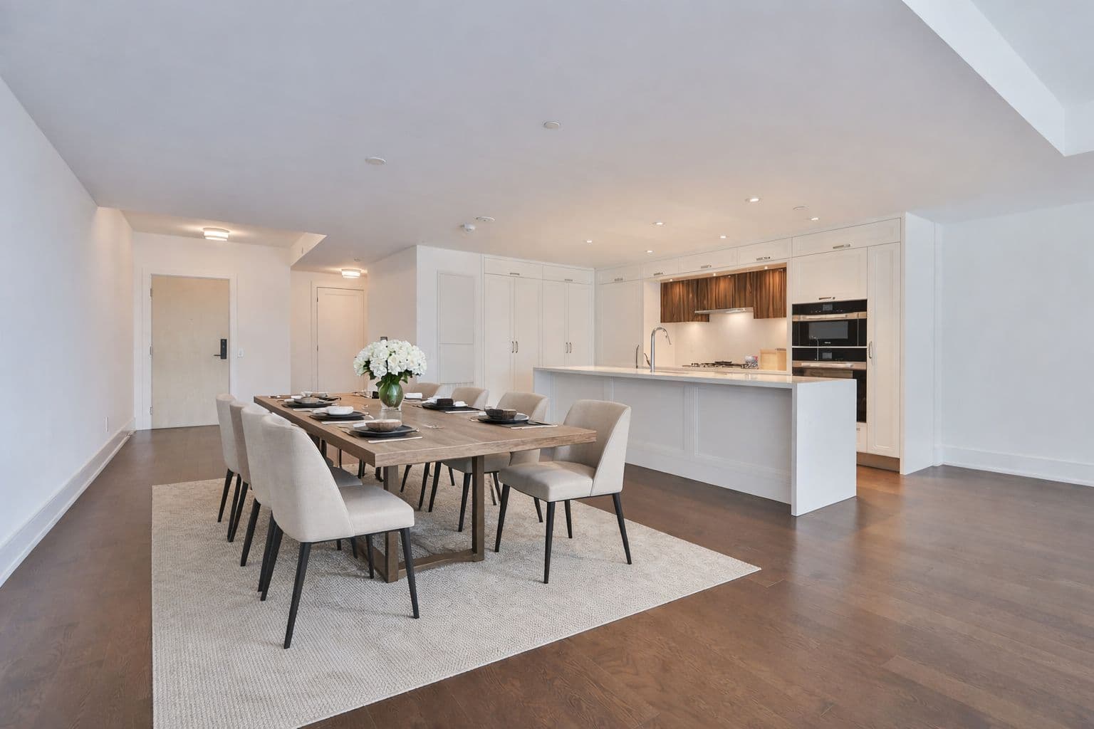 155 Merchants' Wharf N/A 214, Toronto C08, ON M5A 0Y4