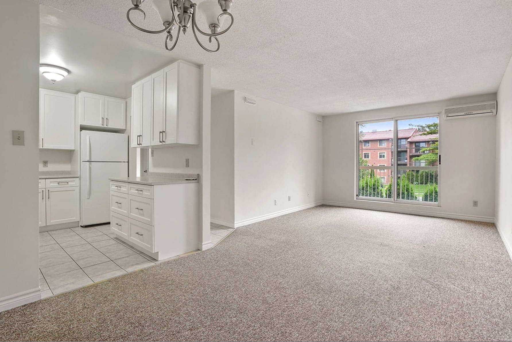 131 Edgehill Drive O5, Barrie, ON L4N 1L9