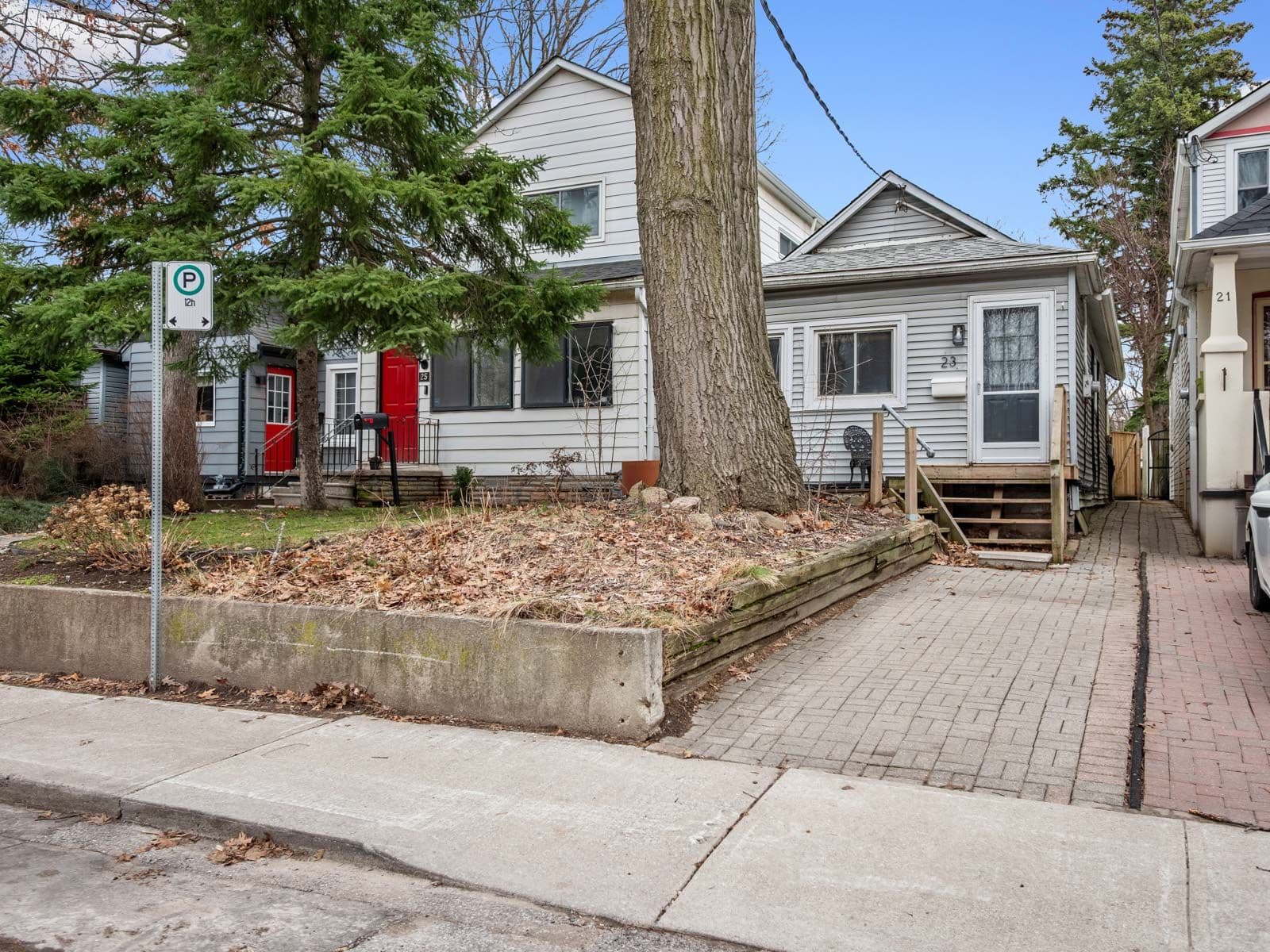 23 Kenworthy Avenue, Toronto E06, ON M1L 3B1