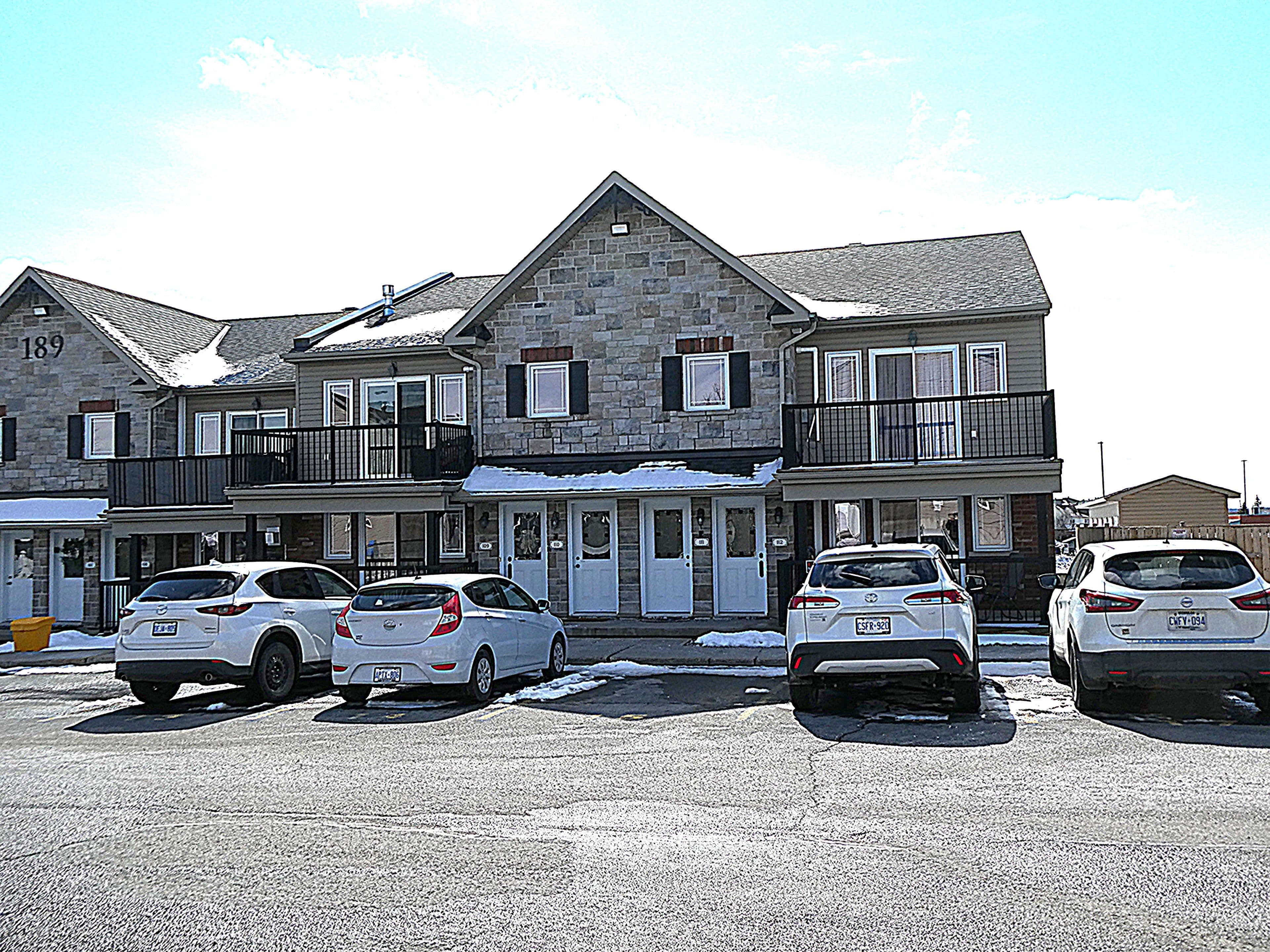 189 Eliot Street 112, Clarence-Rockland, ON K4K 0G4