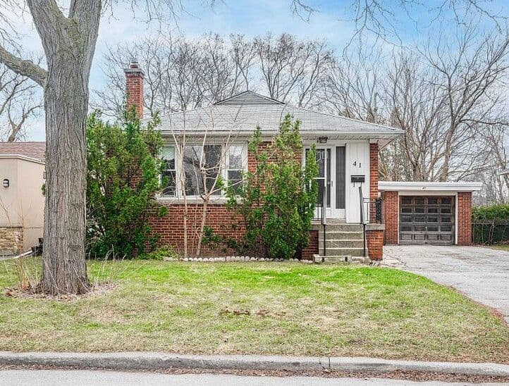 41 Bainbridge Avenue BSMT, Toronto C06, ON M3H 2J8