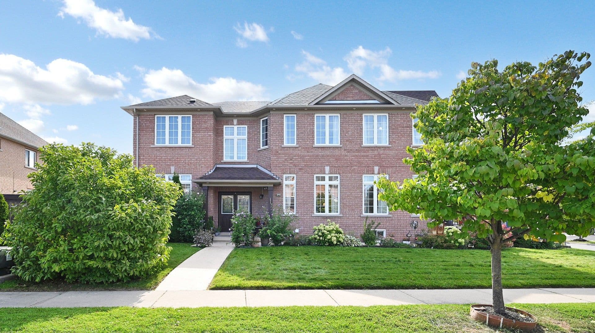 57 Quailvalley Drive, Brampton, ON L6R 0N7