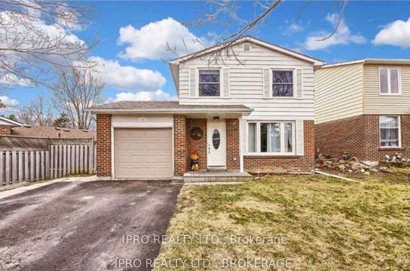 252 William Roe Boulevard N Room 3, Newmarket, ON L3Y 1B5