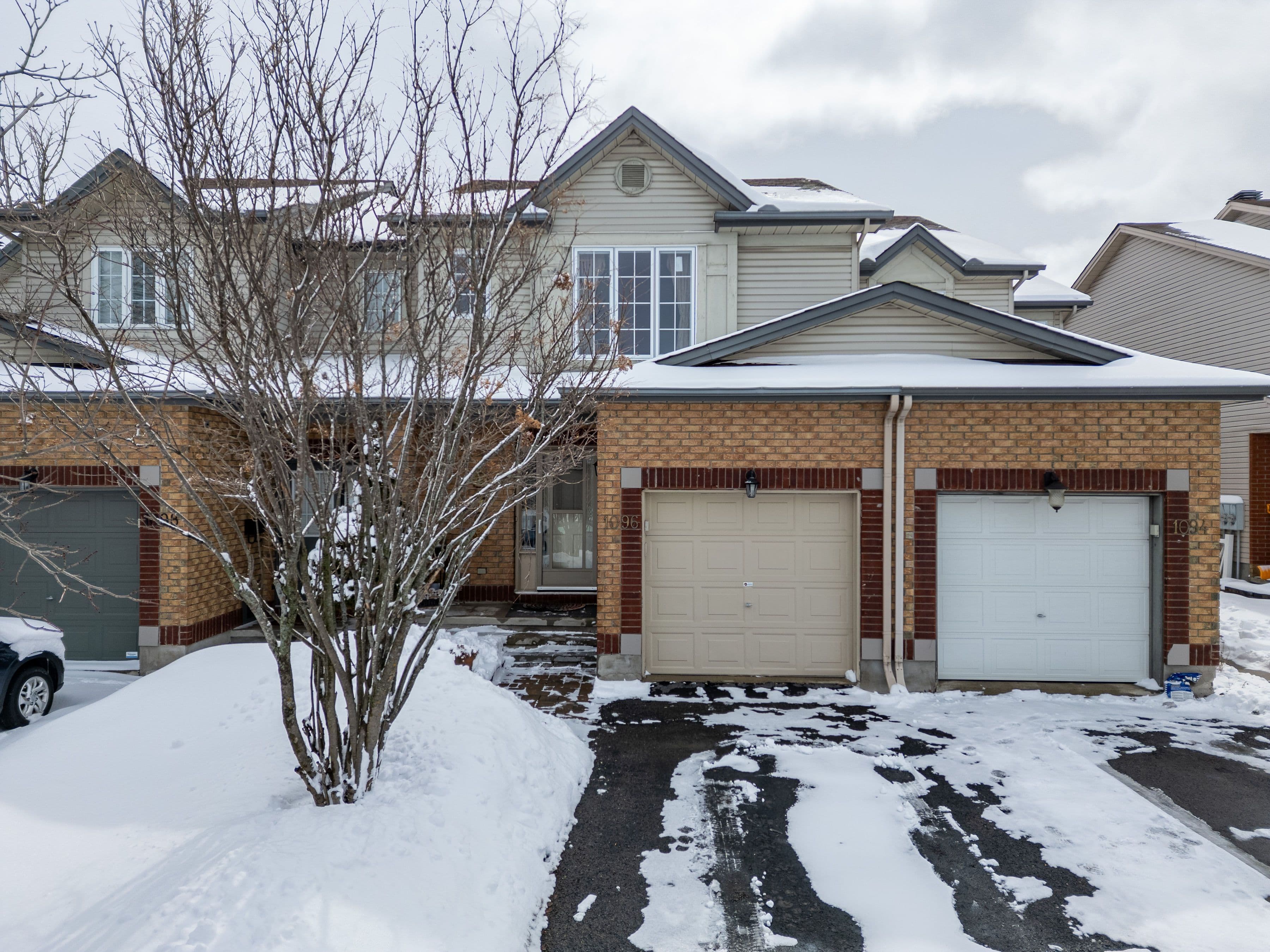 1096 BALLANTYNE Drive, Orleans - Cumberland and Area, ON K4A 4C6