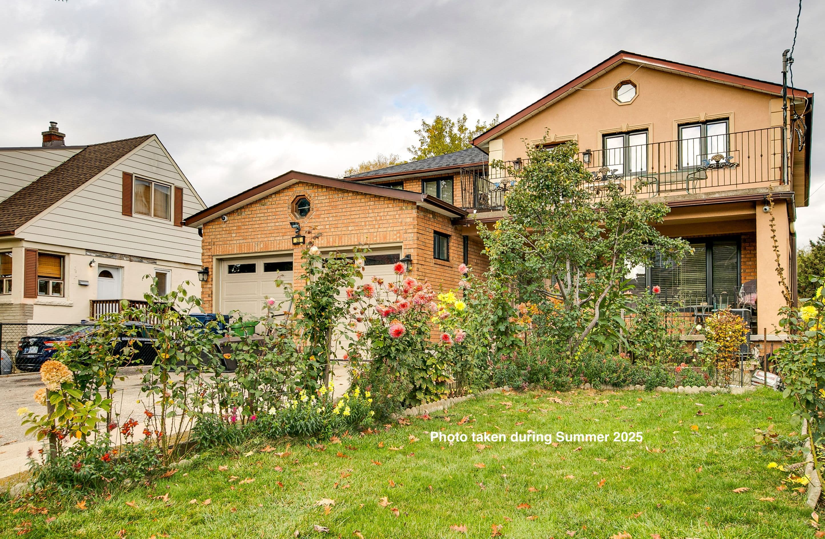 20 Montesson Street N Bsmt, Toronto W08, ON M9B 1C4