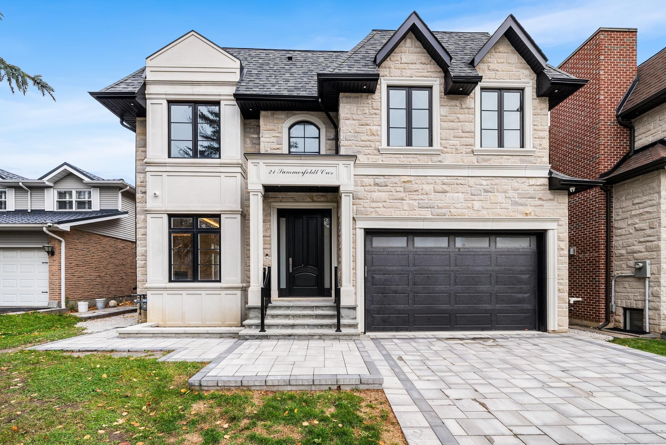 21 Summerfeldt Crescent, Markham, ON L3R 2B1