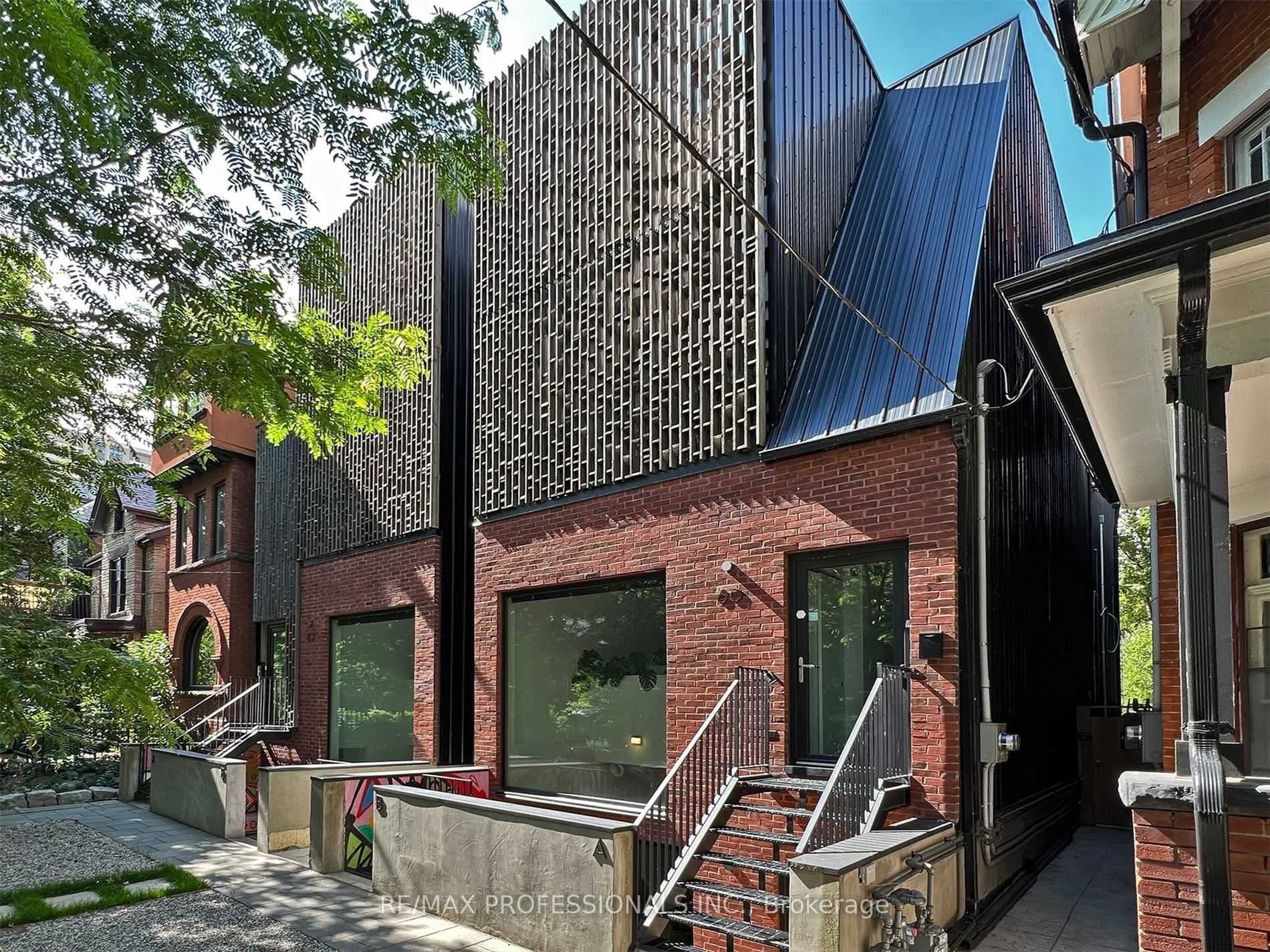 60 Melbourne Avenue Unit A, Toronto W01, ON M6K 1K7