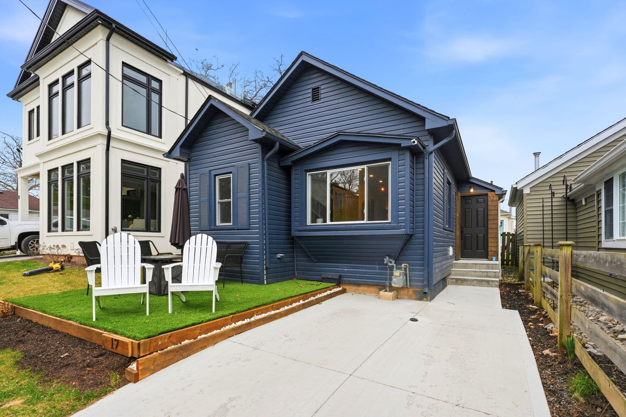 17 Considine Avenue, St. Catharines, ON L2N 5K1