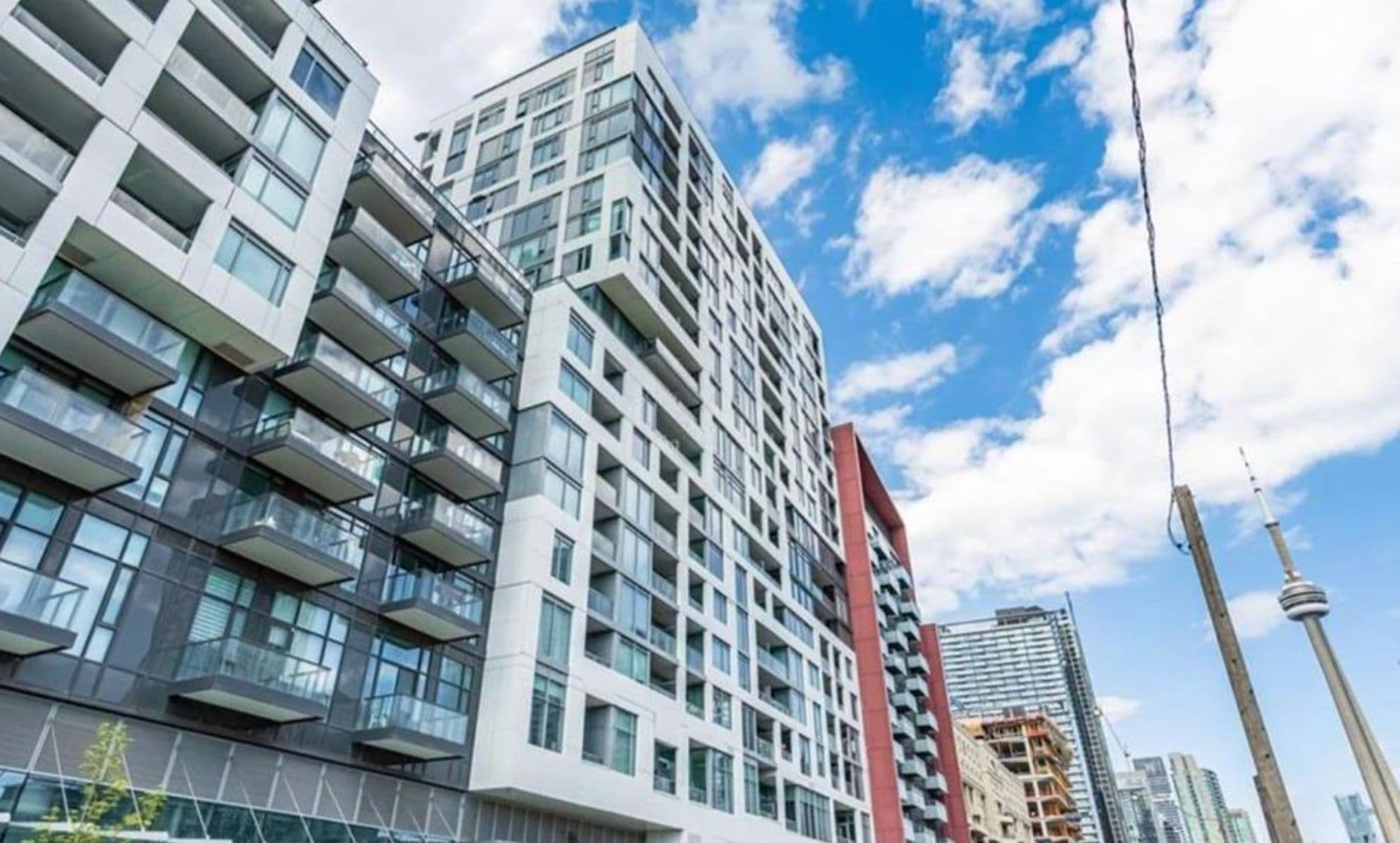 576 Front Street W 701, Toronto C01, ON M5V 1C1