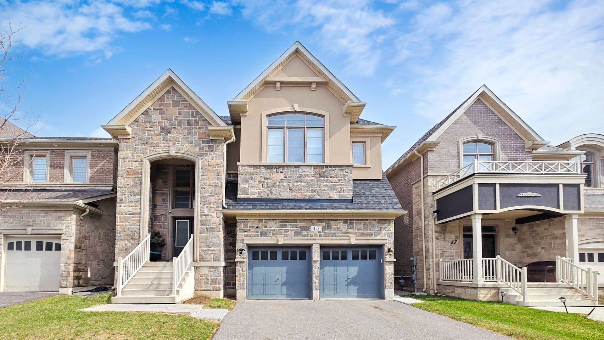 15 Rolling Rock Way, Brampton, ON L6Y 6H3