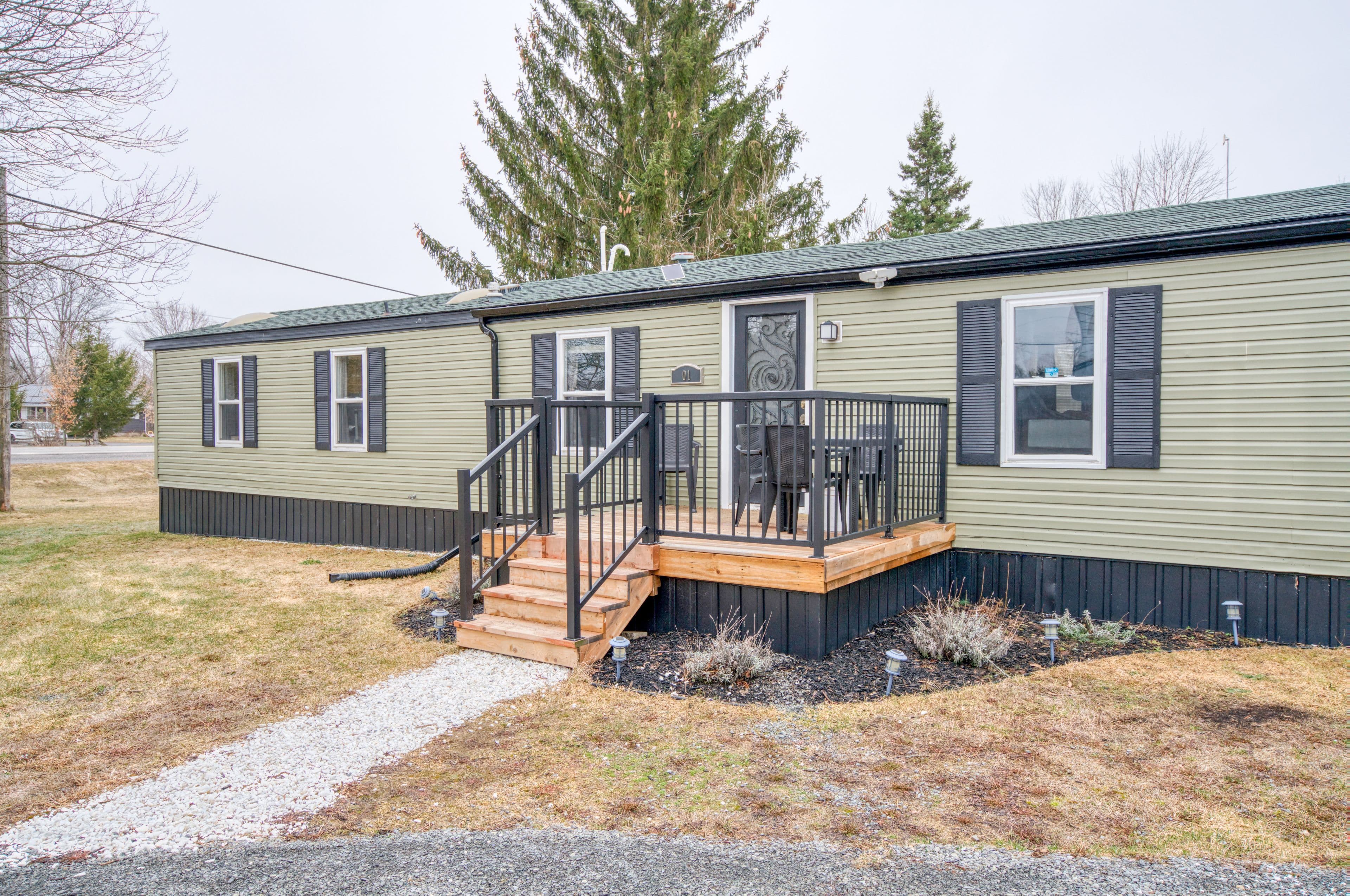 1 Taylor Street, Rideau Lakes, ON K0G 1E0