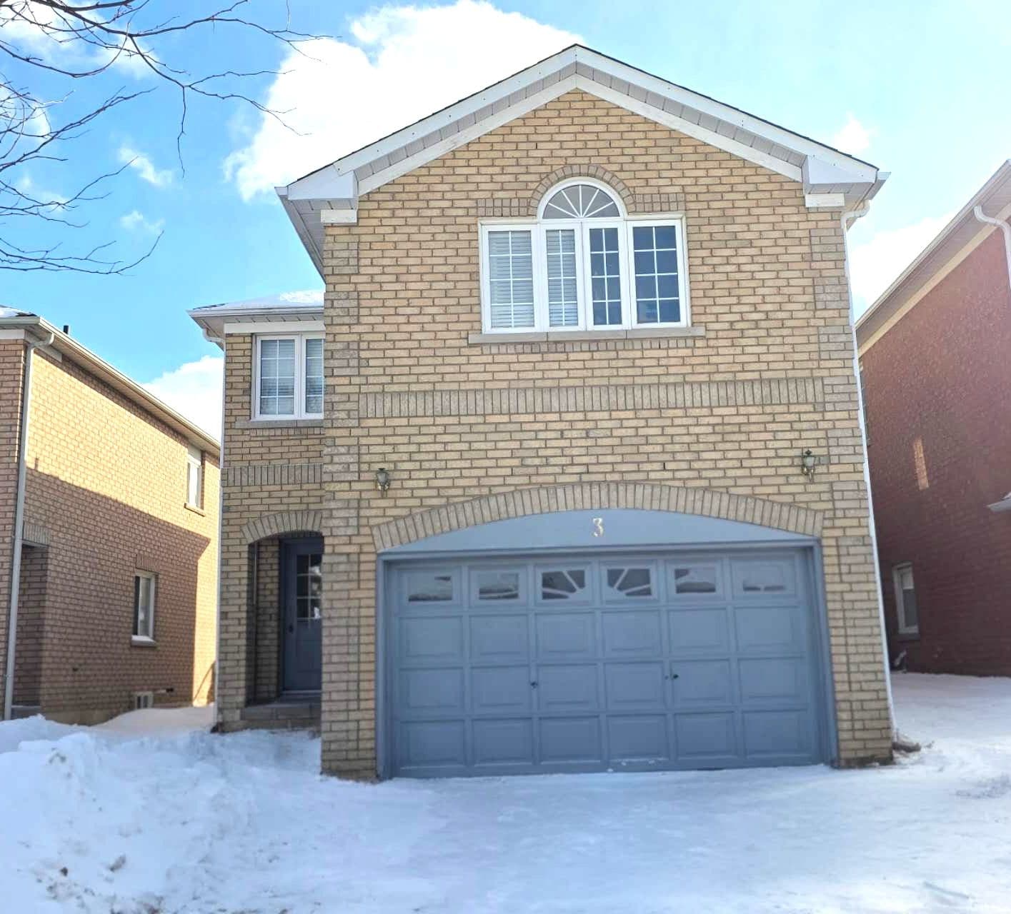 3 Merry Brook Lane, Markham, ON L3R 4T2