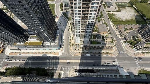 430 Square One Drive 4511, Mississauga, ON L5B 0L6