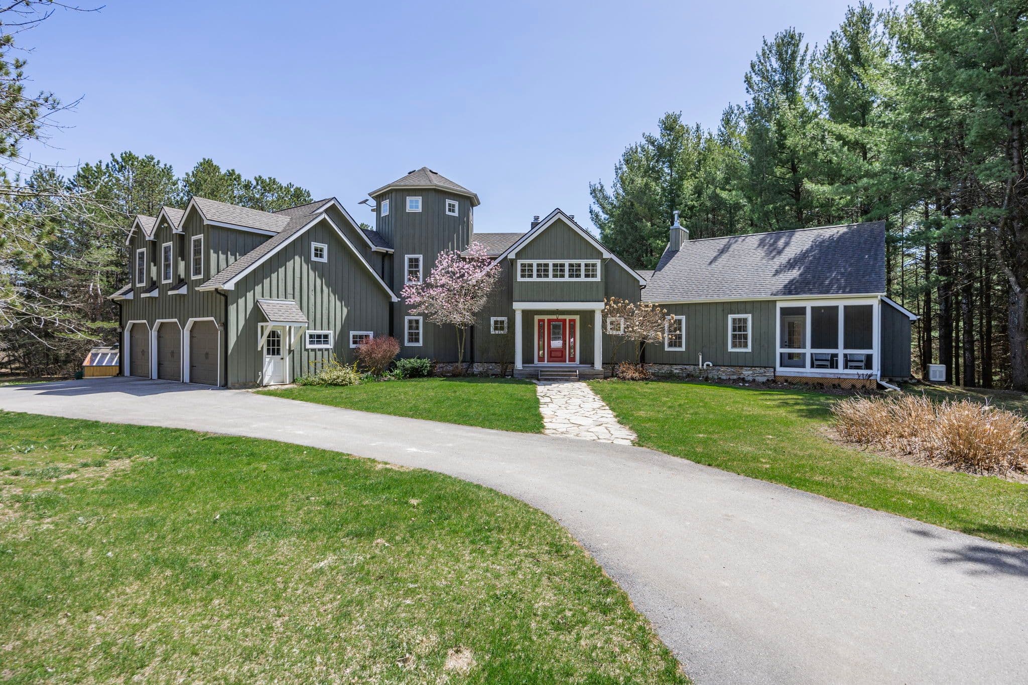 428510 25th Side Road, Mono, ON L9V 1G4