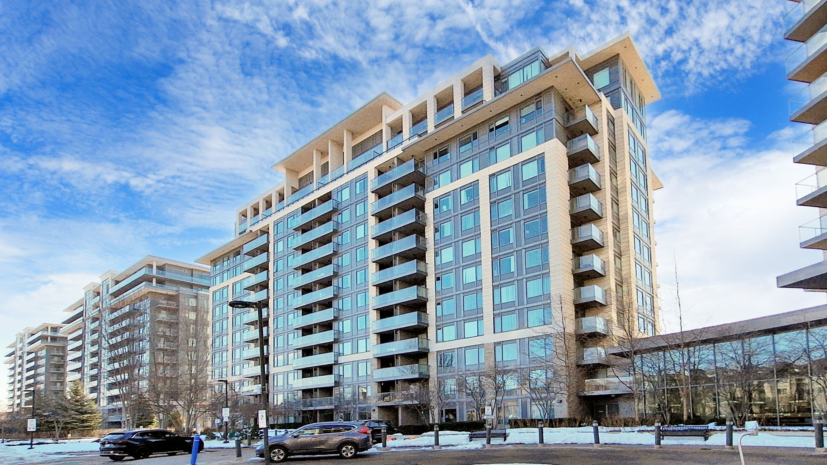 273 SOUTH PARK Road 718, Markham, ON L3T 0B5