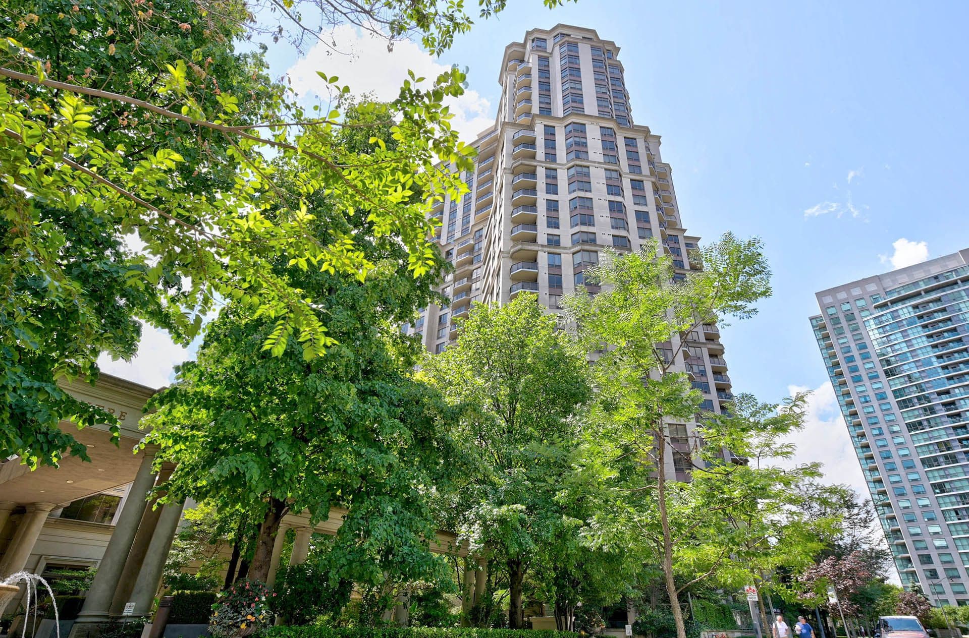 78 Harrison Garden Boulevard 1411, Toronto C14, ON M2N 7E2