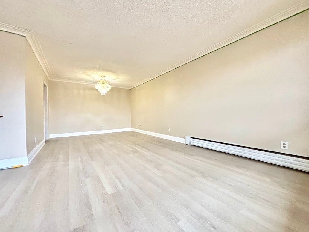 65 Garthdale Court 2, Toronto C06, ON M3H 5P7