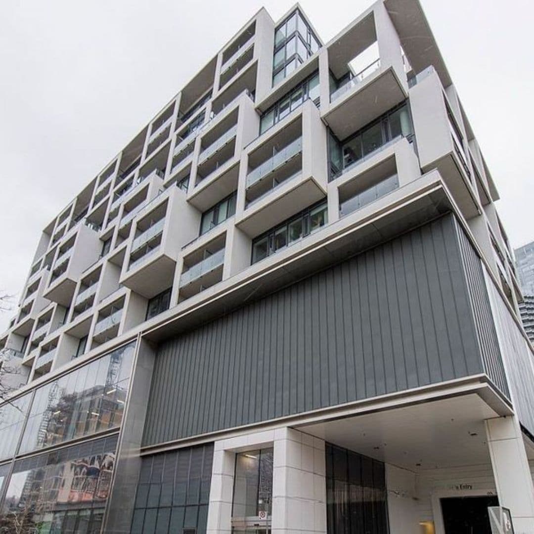 8 Hillsdale Avenue E 1222, Toronto C10, ON M4S 1T5