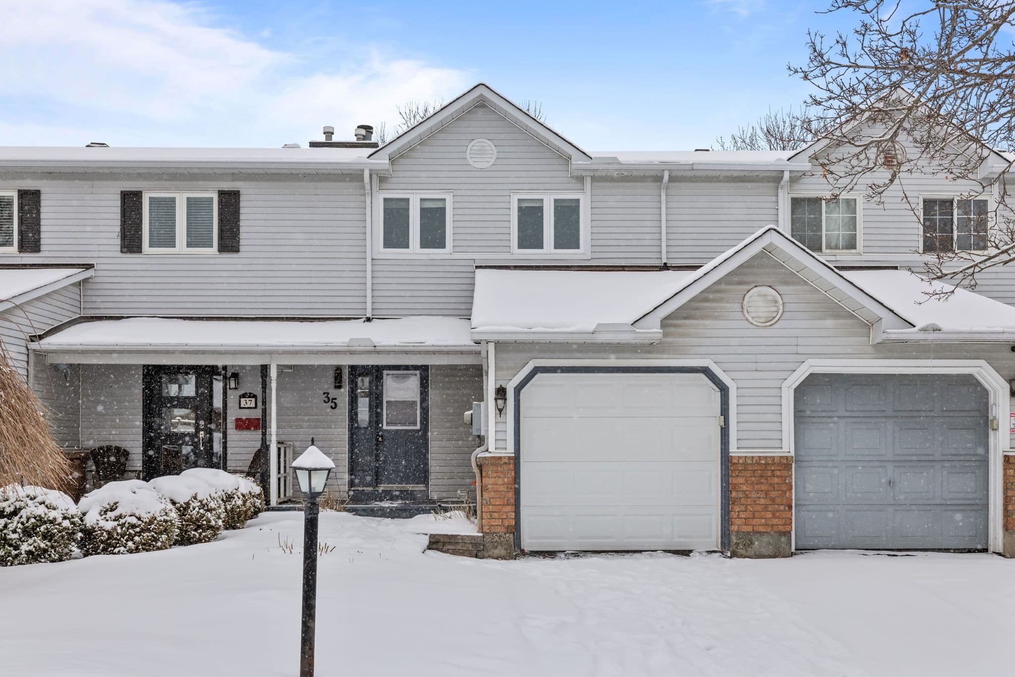 35 Randall James Drive, Stittsville - Munster - Richmond, ON K2S 1L9