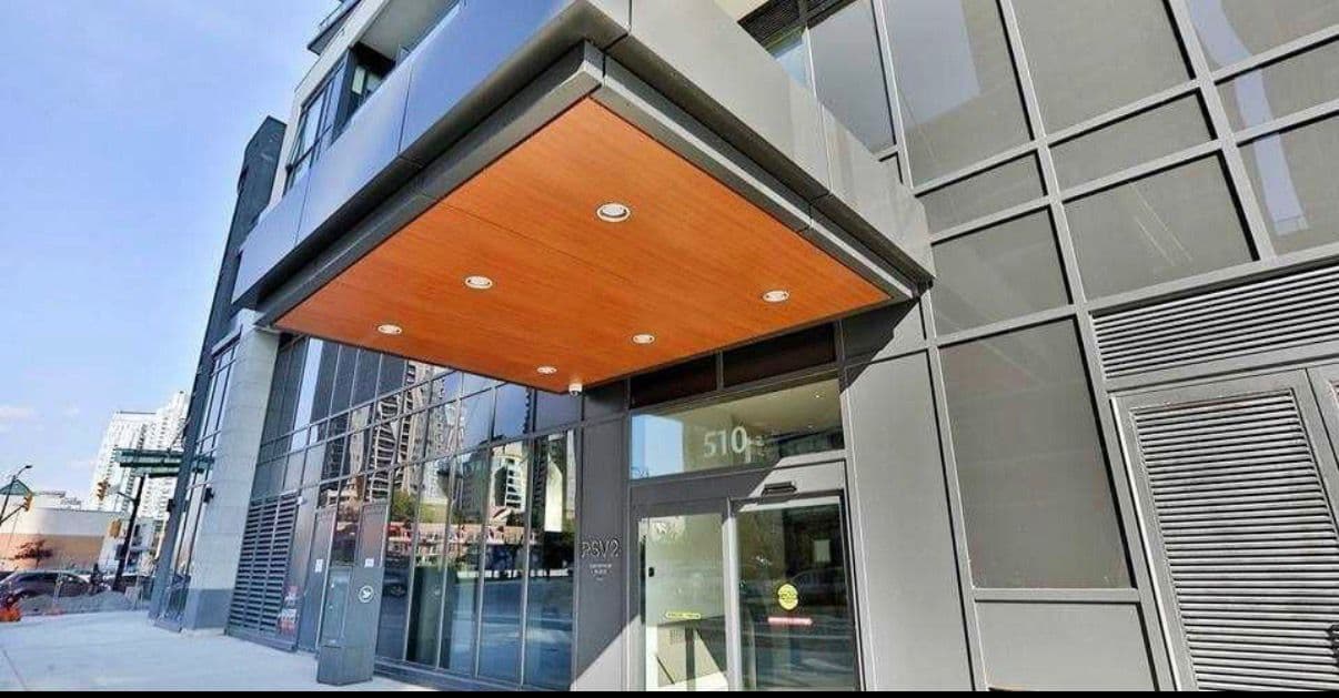 510 Curran Place 2406, Mississauga, ON L5B 0J8