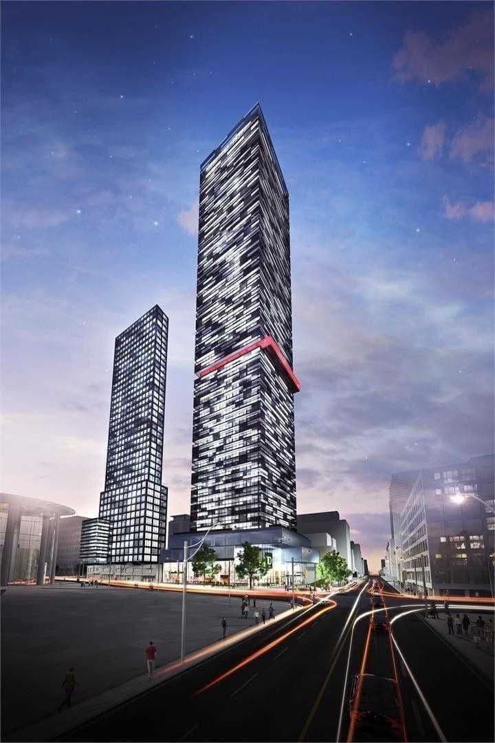 8 Eglinton Avenue E 2809, Toronto C10, ON M4P 0C1