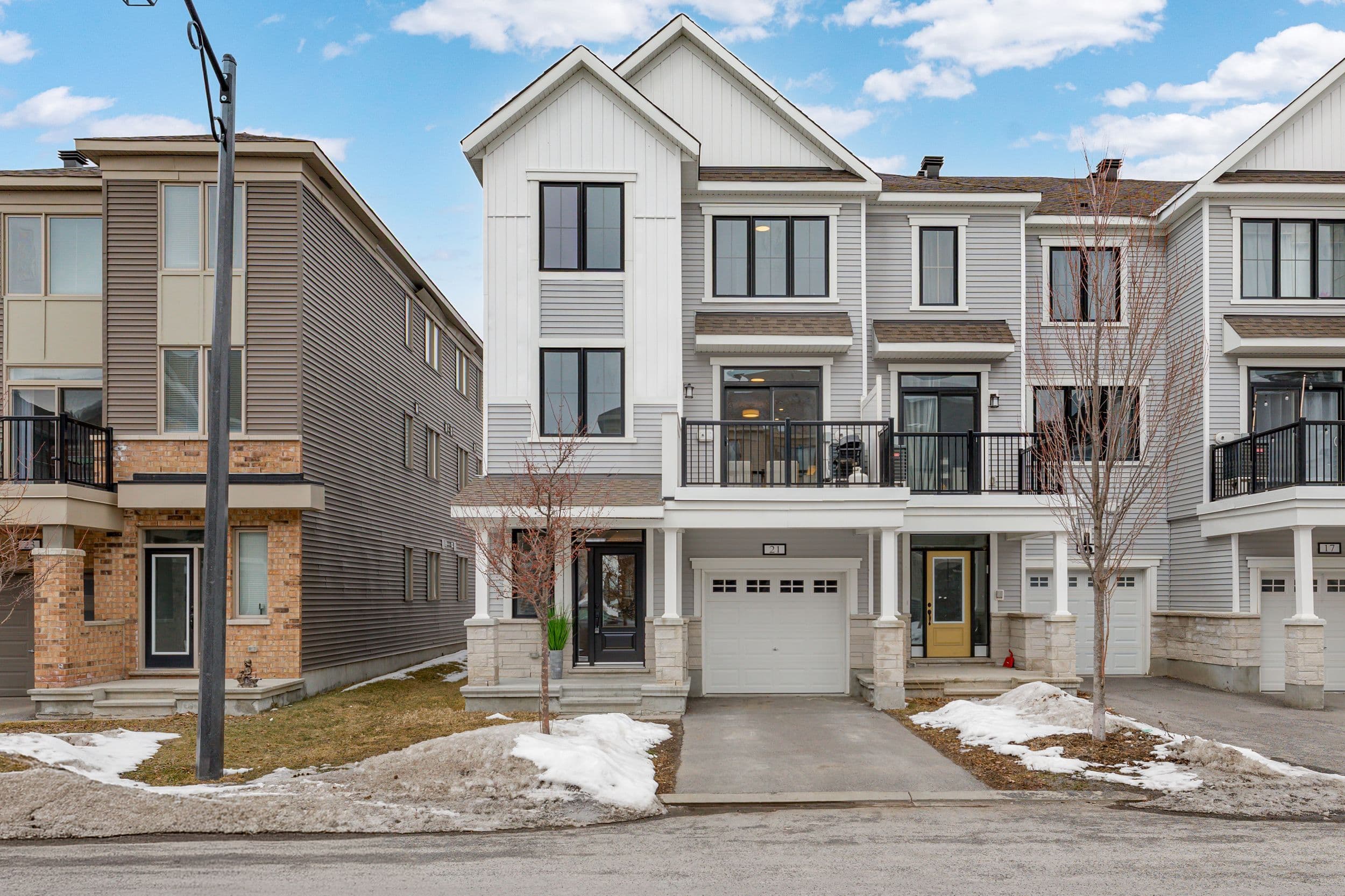 21 Caspian Row, Kanata, ON K2V 0R7