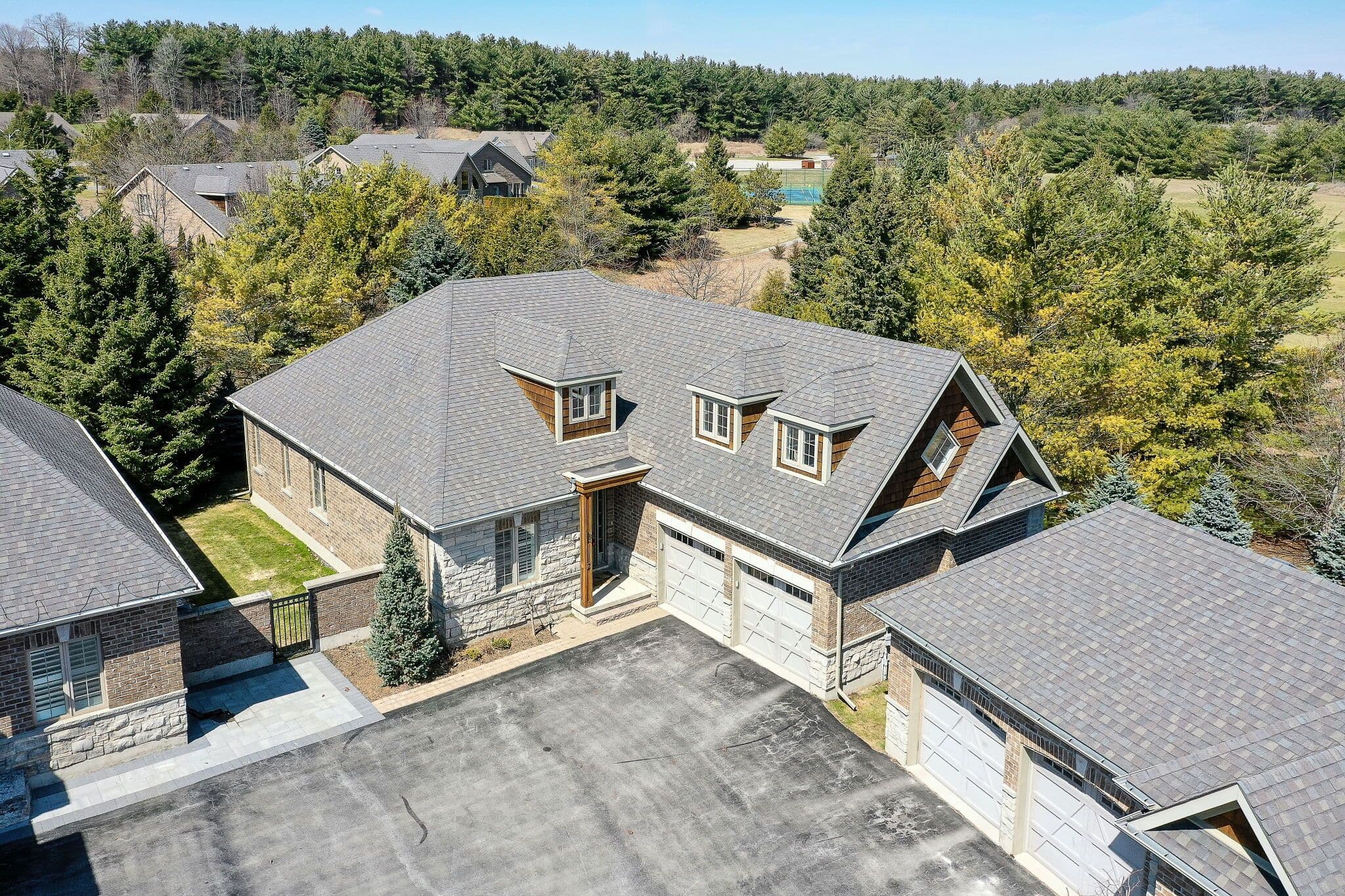 3 Reddington Drive 2, Caledon, ON L7E 4C4