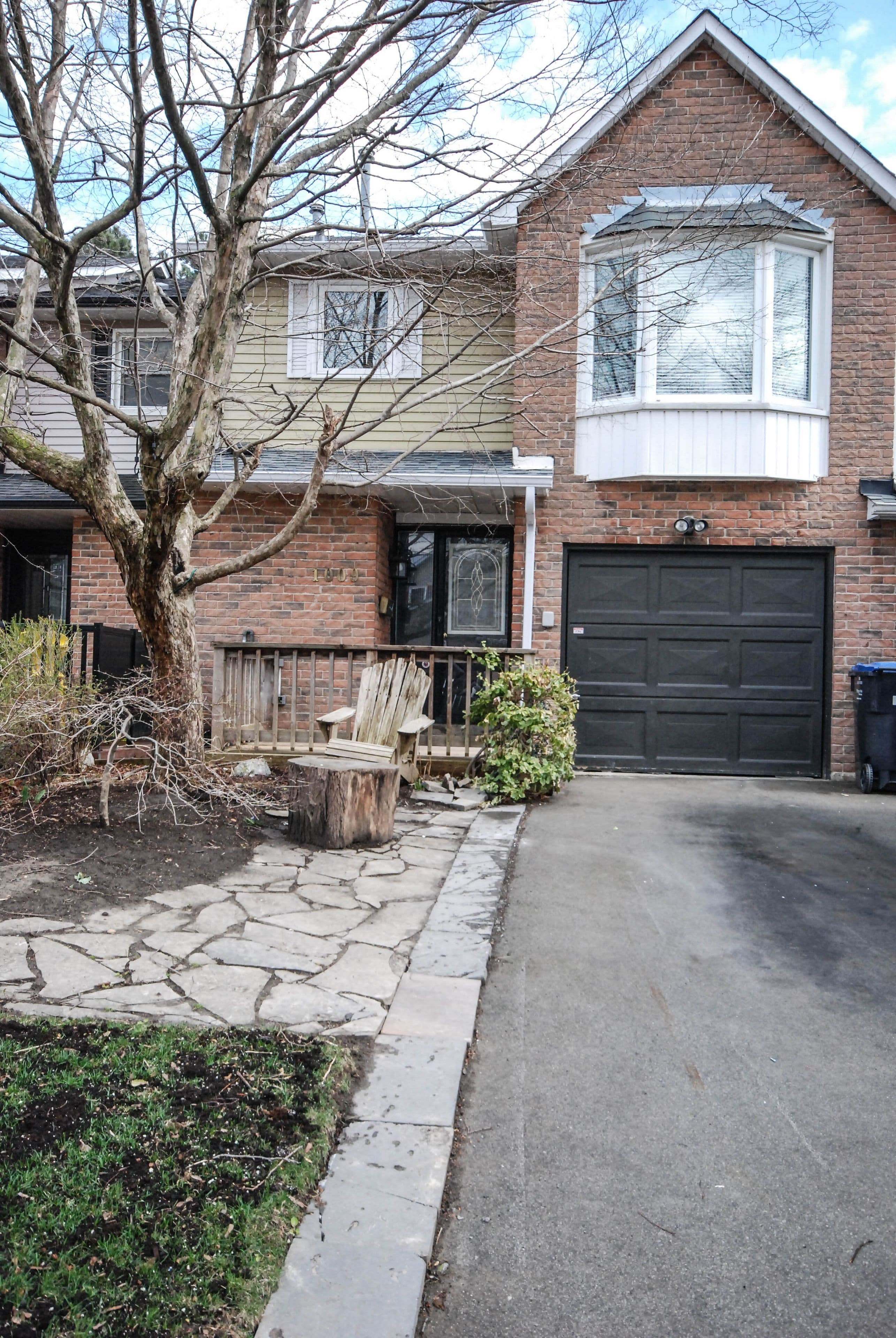 1009 Raintree Lane, Mississauga, ON L5H 3Y5