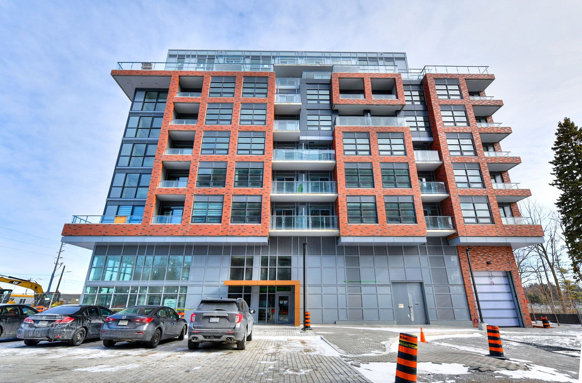 1635 Military Trail 826, Toronto E10, ON M1C 1B2