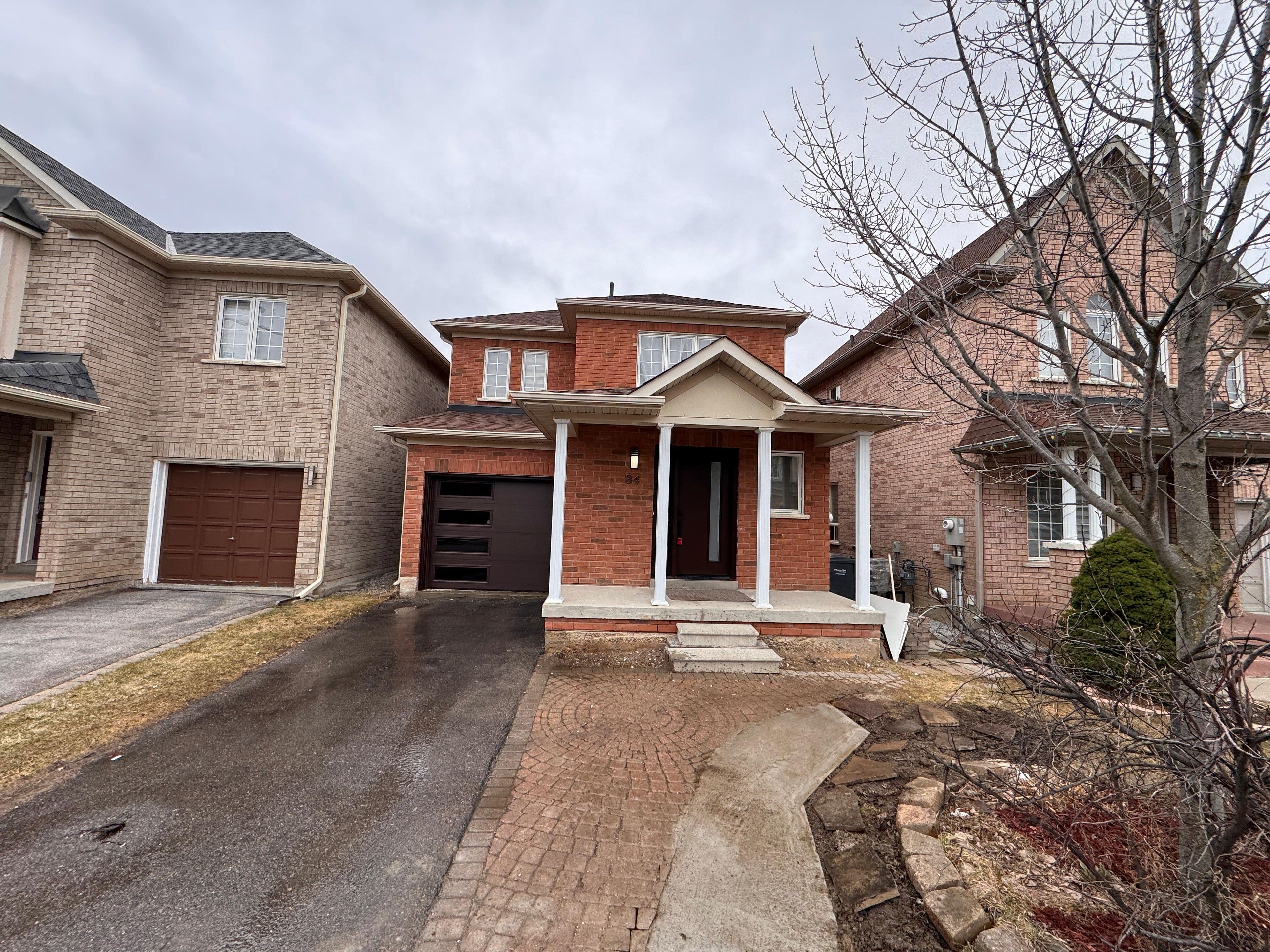 84 Tideland Drive, Brampton, ON L7A 2W1