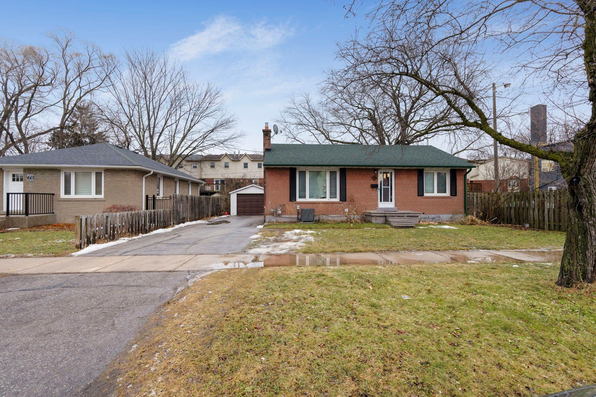 64 Florence Drive, Oakville, ON L6K 1V6