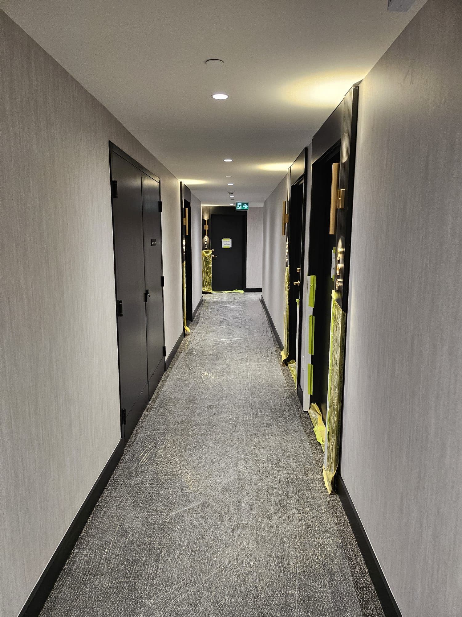 5 Lakeview Avenue 207, Toronto C01, ON M6J 0H3