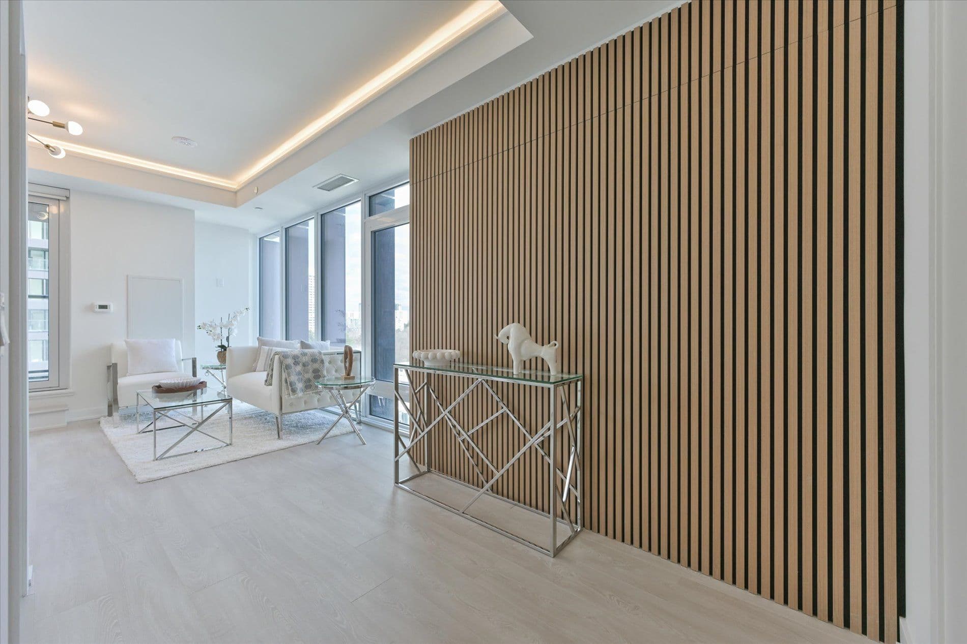 1 Quarrington Lane 602, Toronto C13, ON M3C 0S4