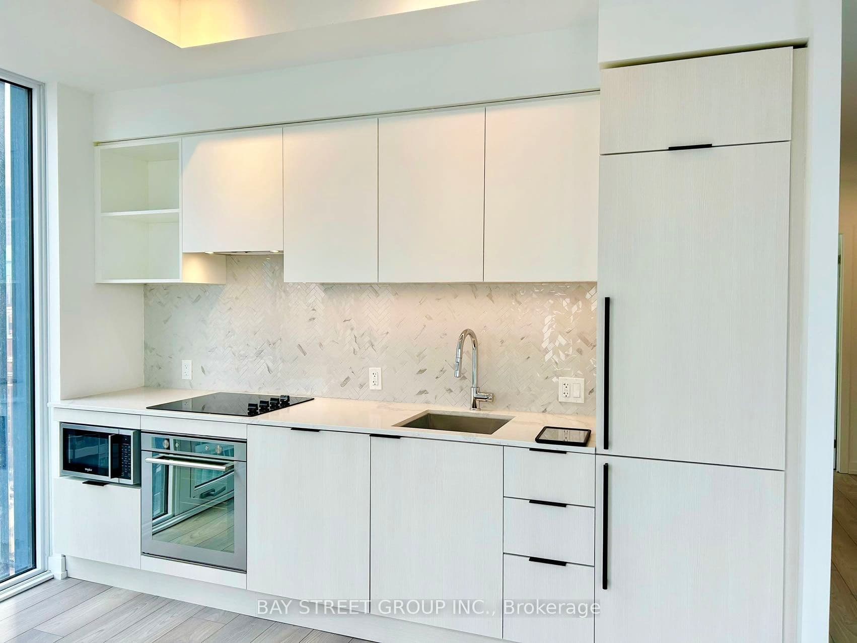 82 Dalhousie Street 2003, Toronto C08, ON M5B 0C5