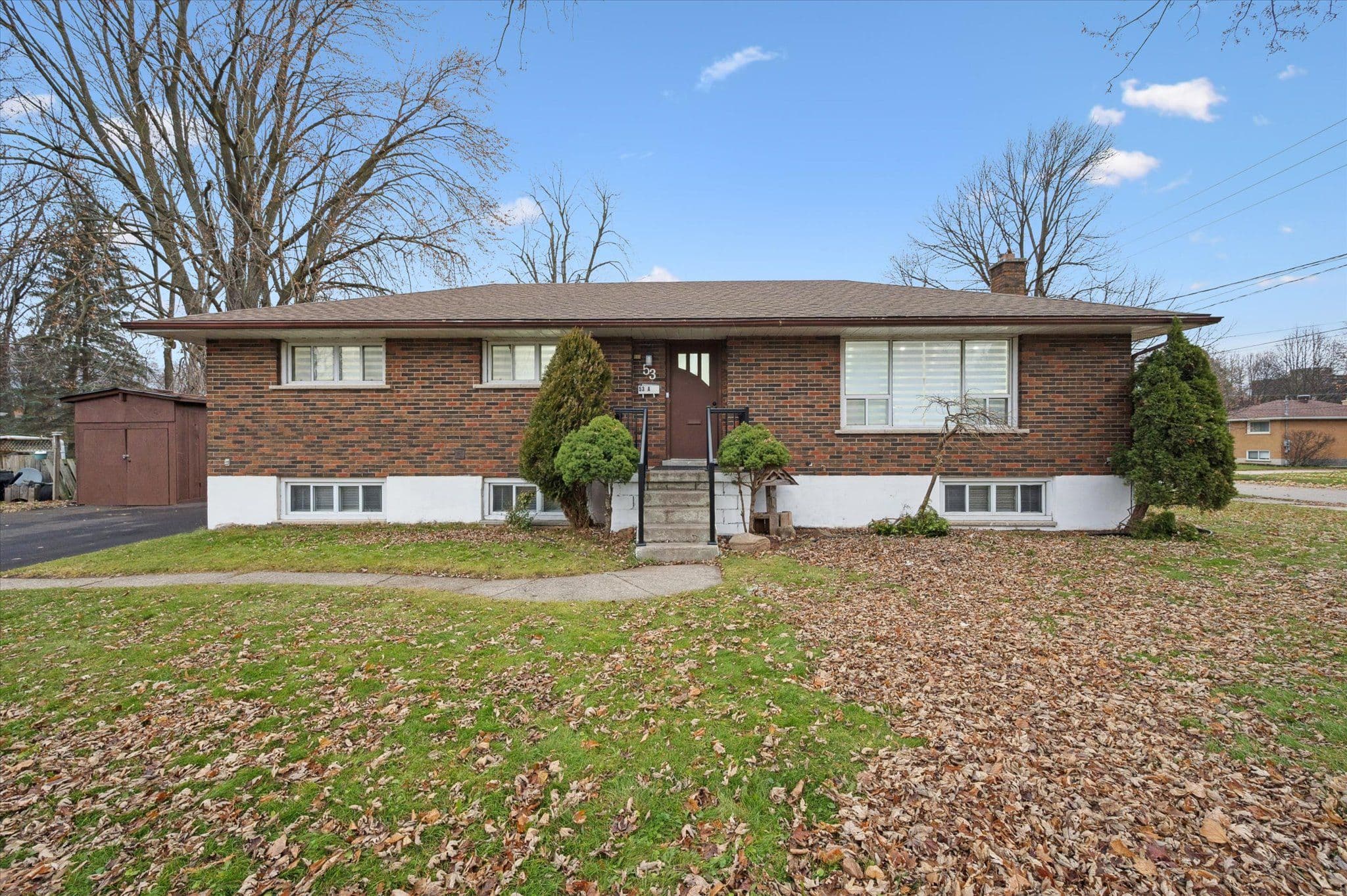 53 Nicklin Crescent, Guelph, ON N1H 5G1