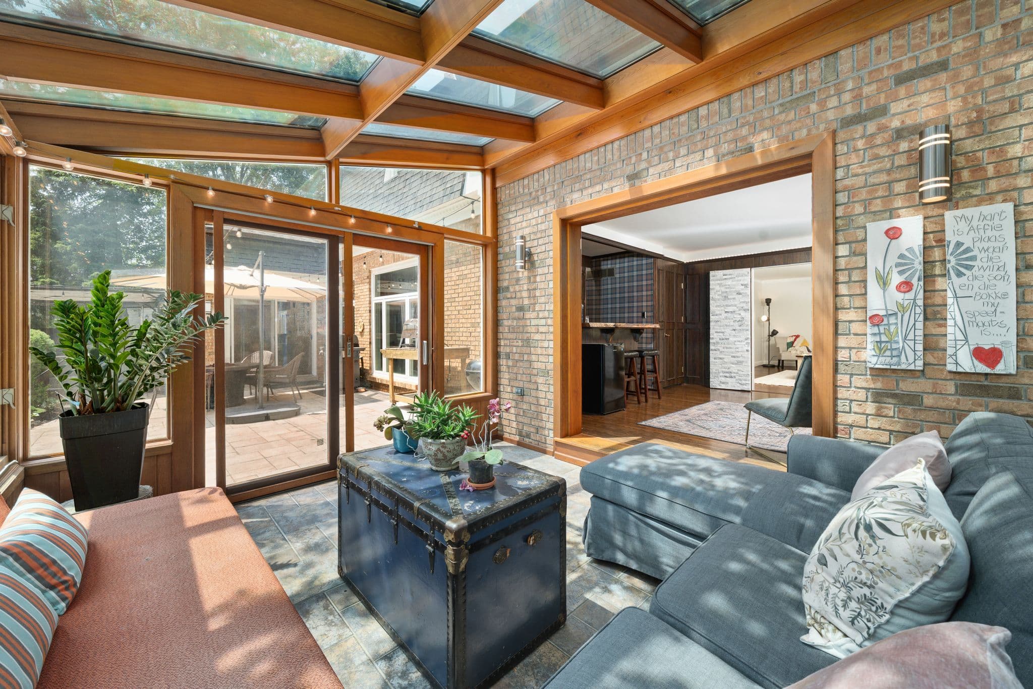 22 Forest Hill Crescent, Belleville, ON K8N 4M5