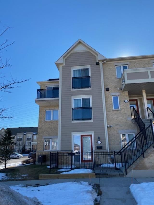 5035 Oscar Peterson Boulevard 124, Mississauga, ON L5M 0P4