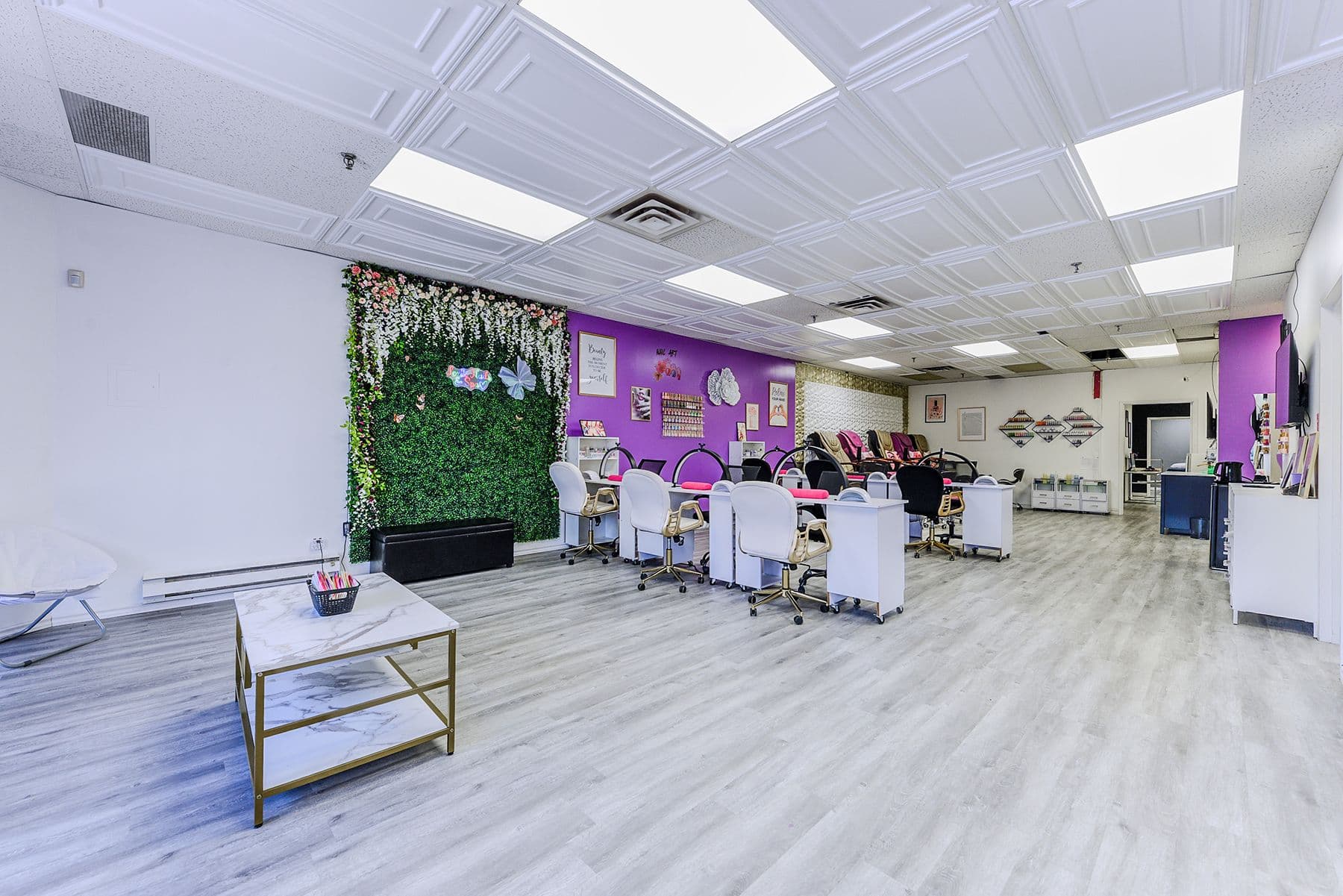 4220 Steeles Avenue W C10, Vaughan, ON L4L 3S8