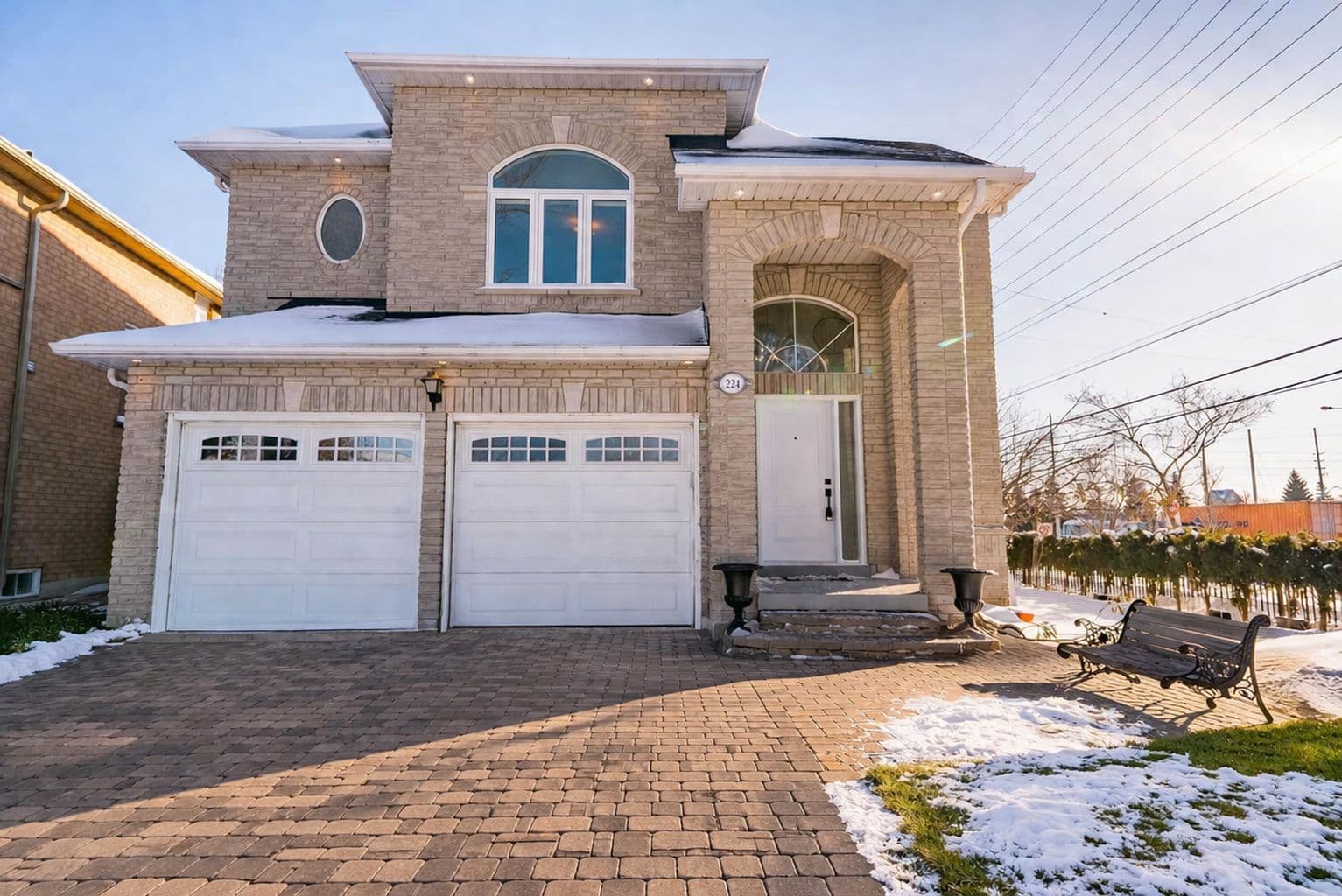 2241 Old Rutherford Road, Vaughan, ON L6A 1Z7