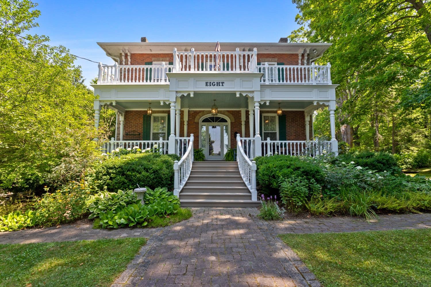 8 Gravel Road, Cavan Monaghan, ON L0A 1G0