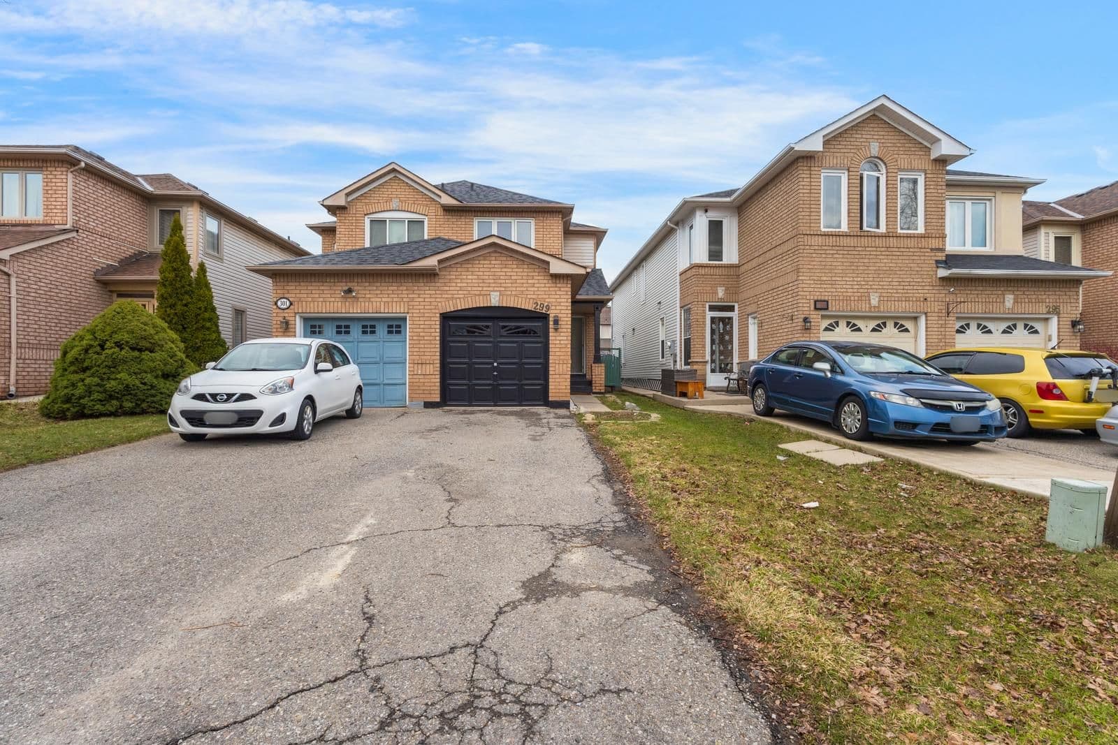 299 Pressed Brick Drive N, Brampton, ON L6V 4L2