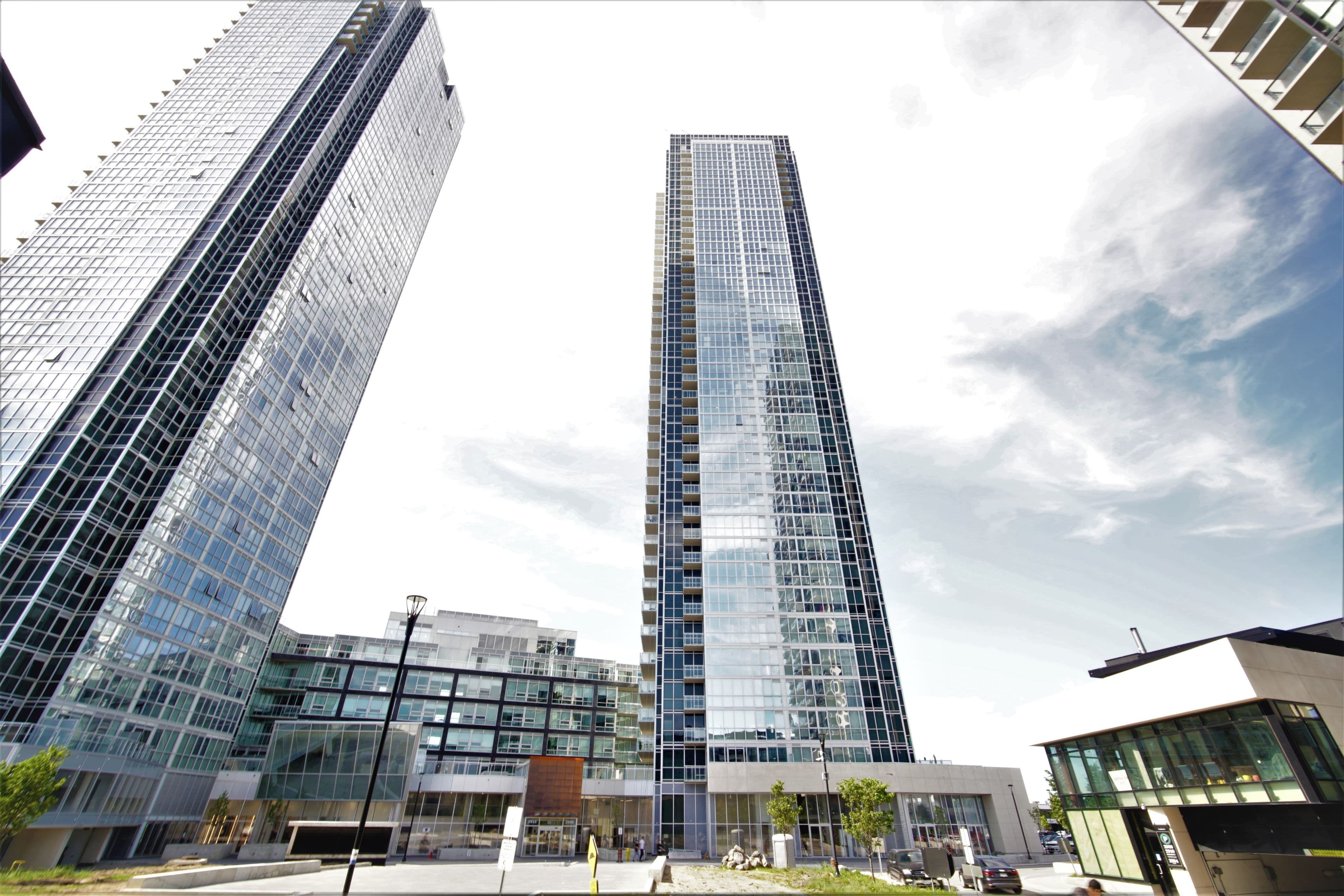 2908 Highway 7 Road 2607, Vaughan, ON L4K 1V5